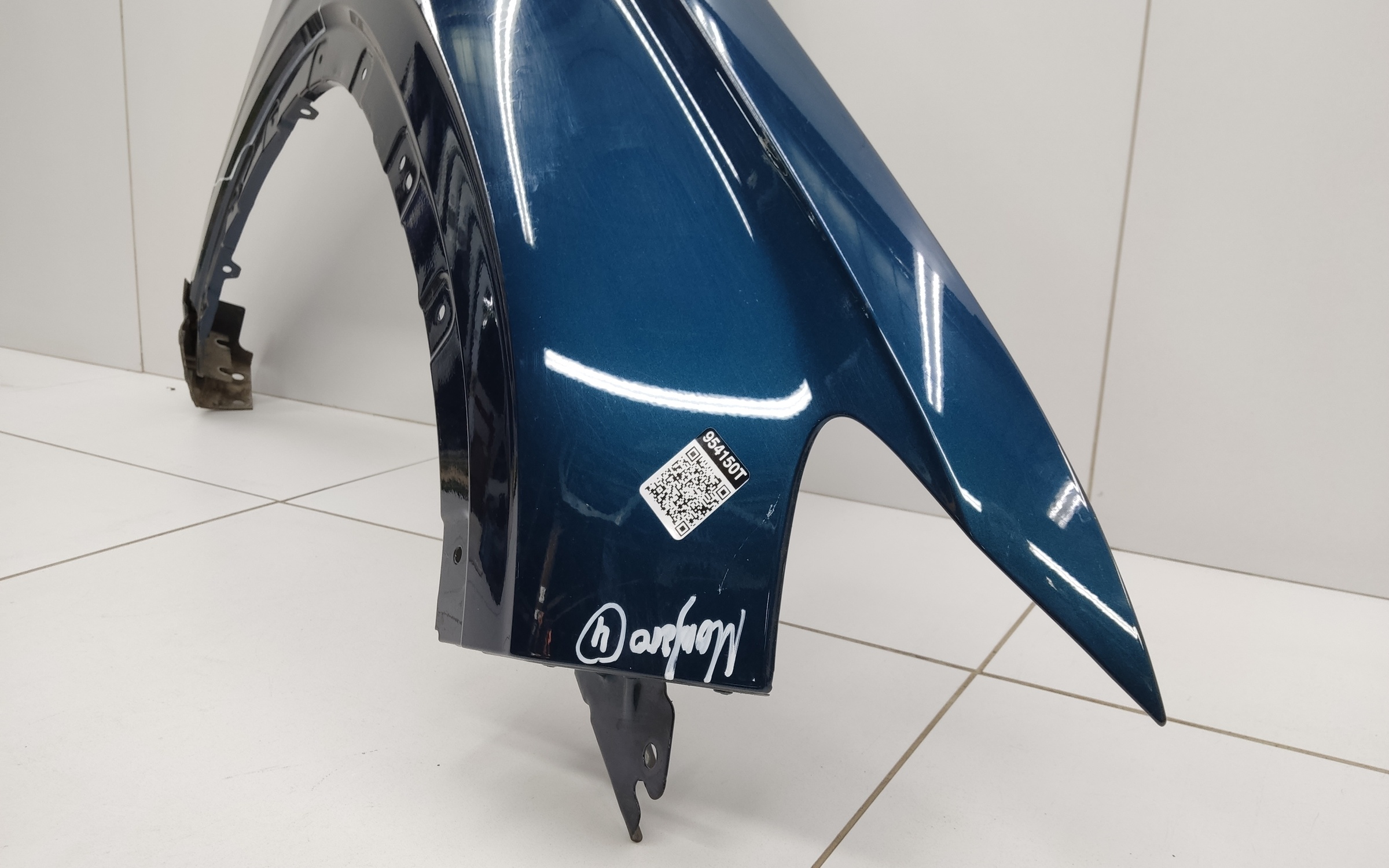 Крыло переднее правое Geely Monjaro