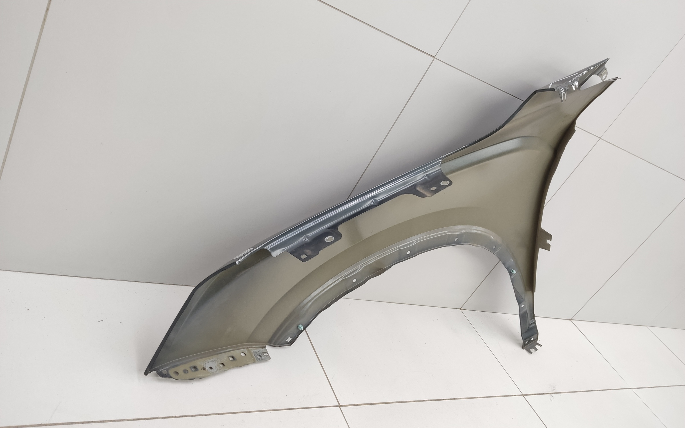 Крыло переднее правое Geely Okavango Restail