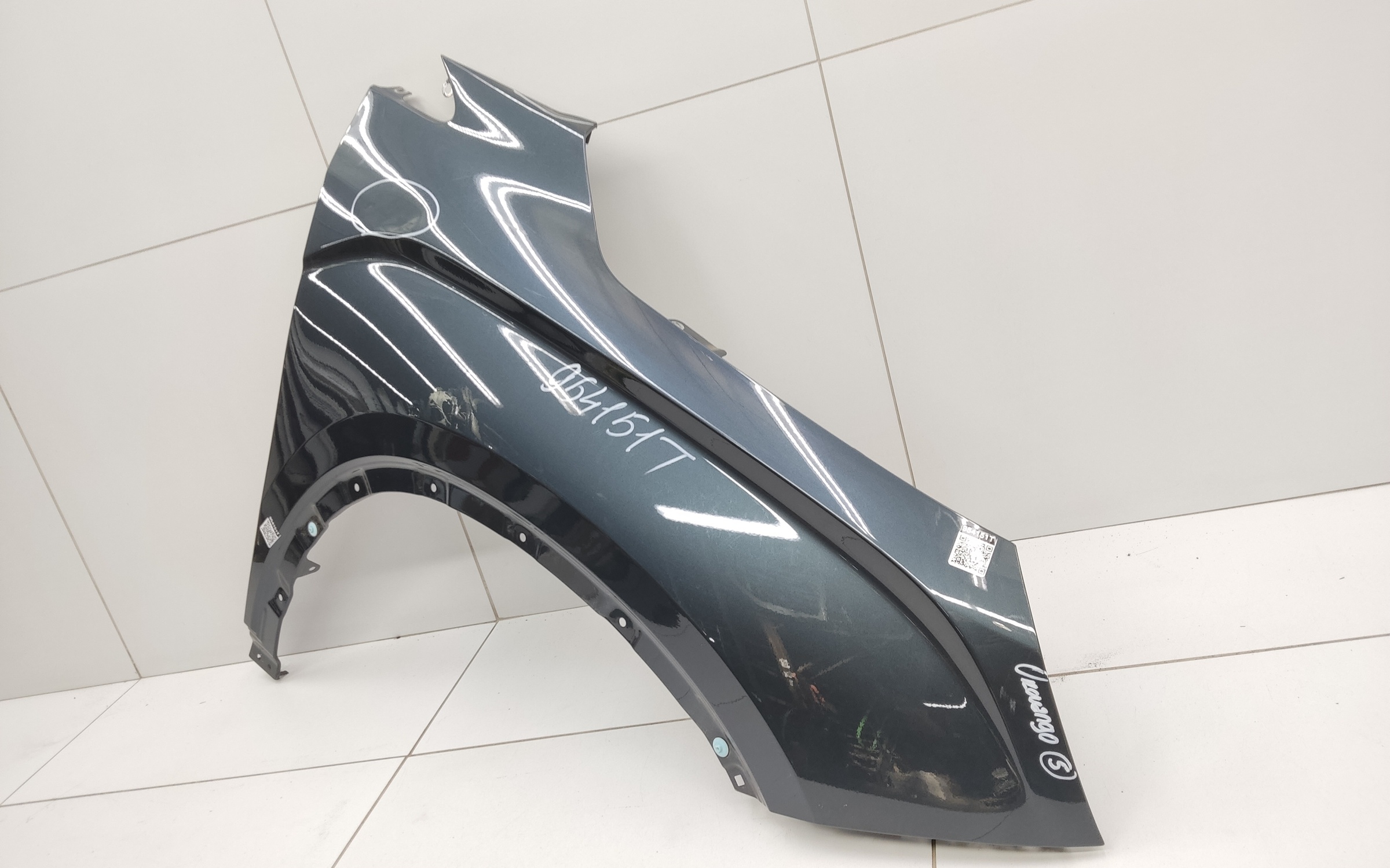 Крыло переднее правое Geely Okavango Restail