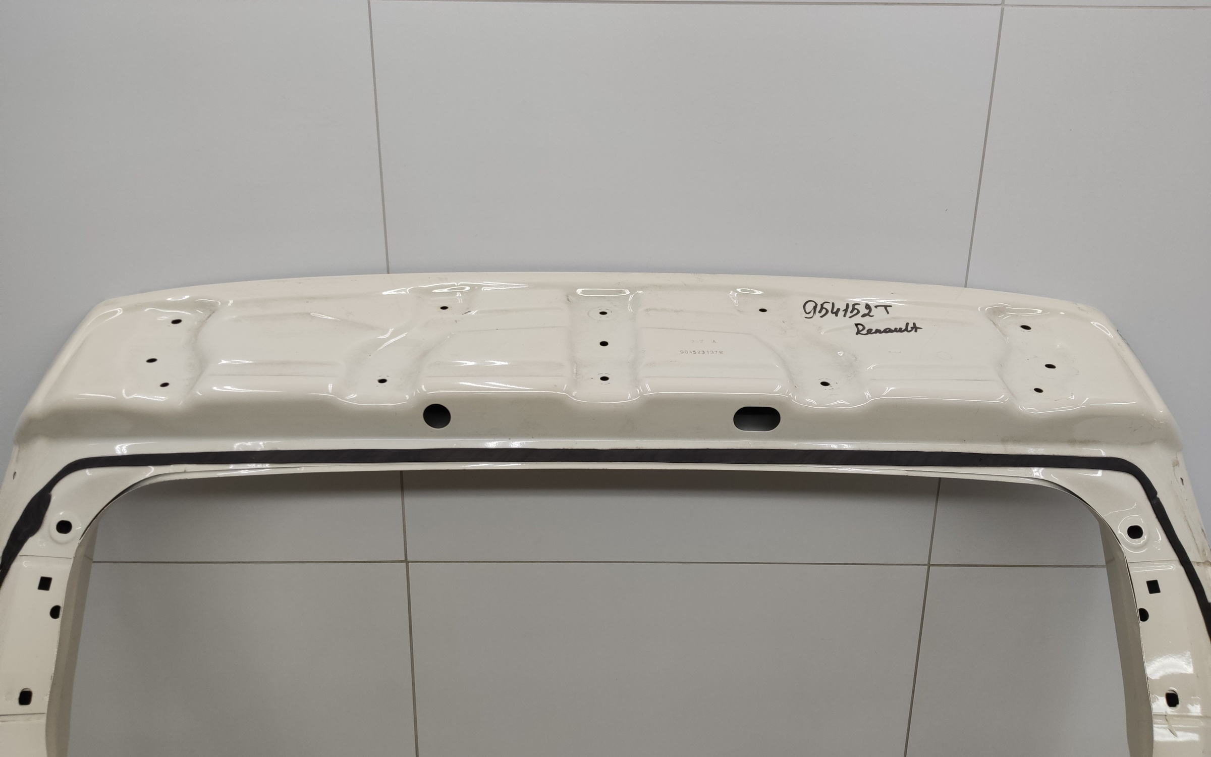 Крышка багажника Renault Kaptur