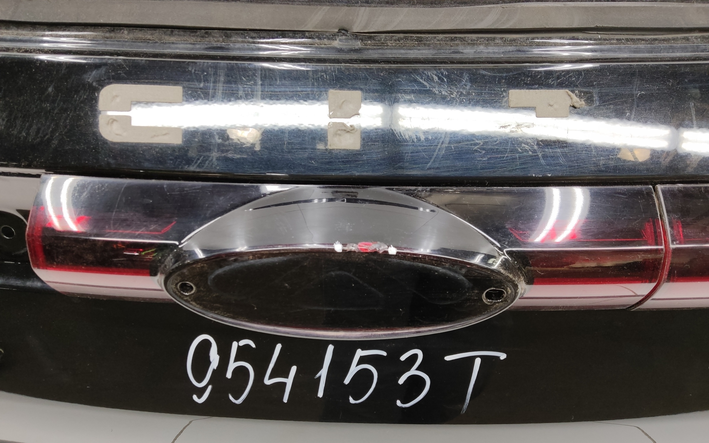 Крышка багажника Chery Tiggo 8 без датчика защемления