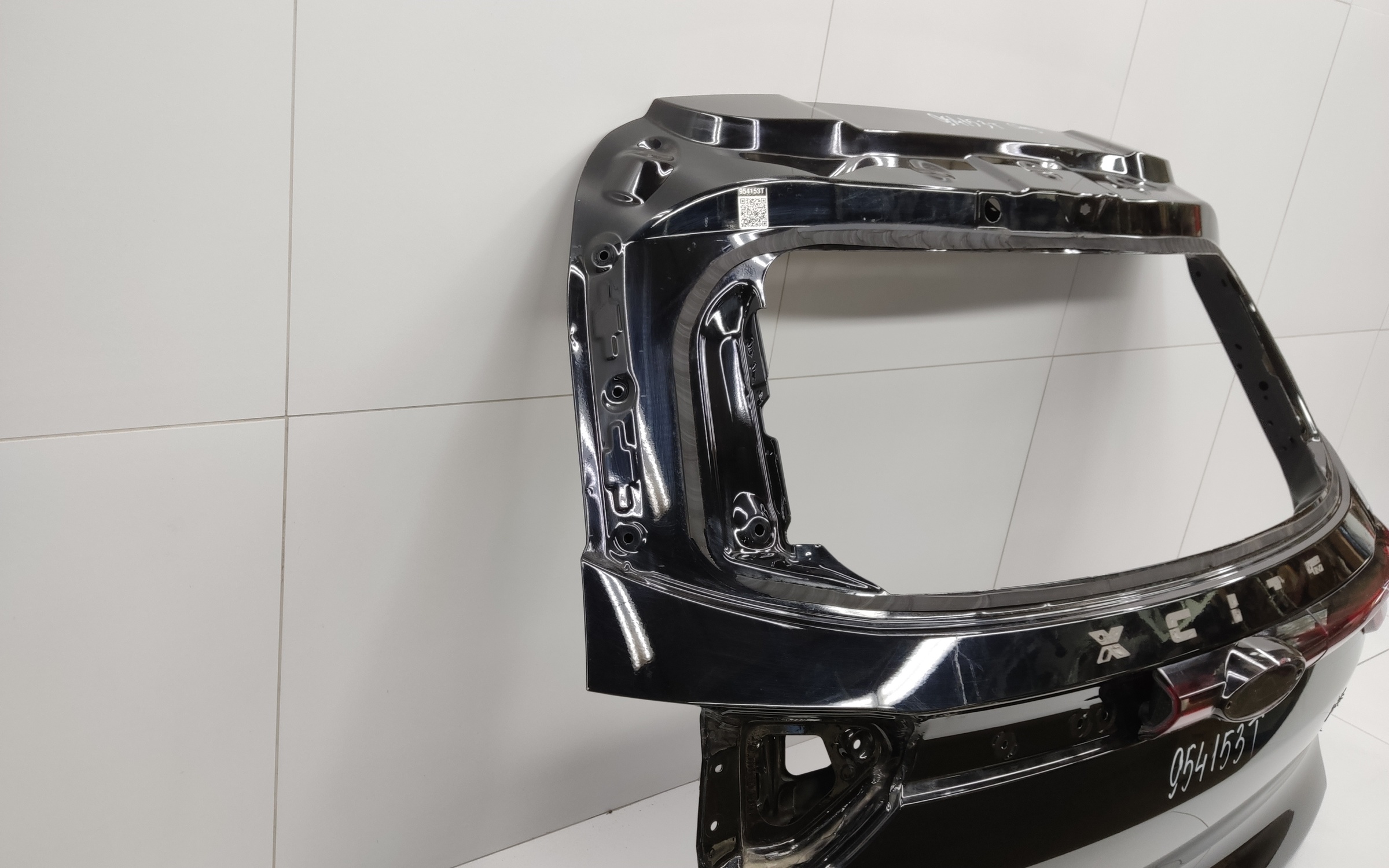 Крышка багажника Chery Tiggo 8 без датчика защемления