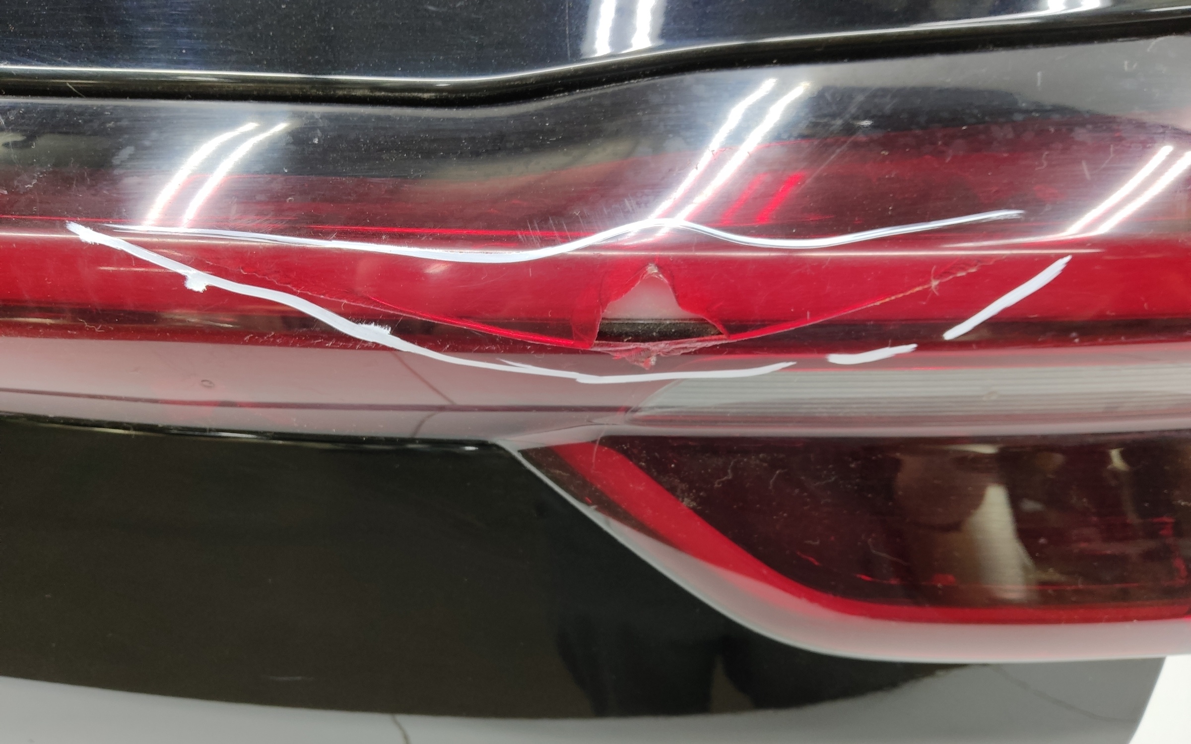 Крышка багажника Chery Tiggo 8 без датчика защемления