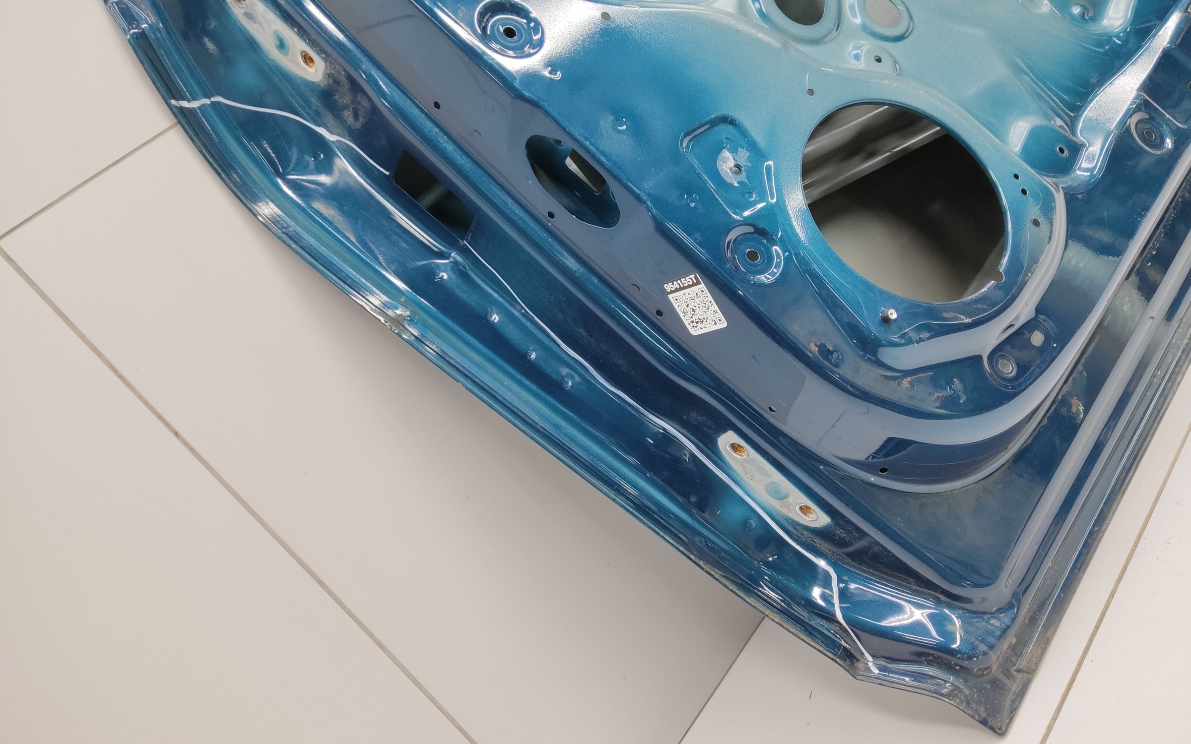 Дверь передняя правая Geely Monjaro