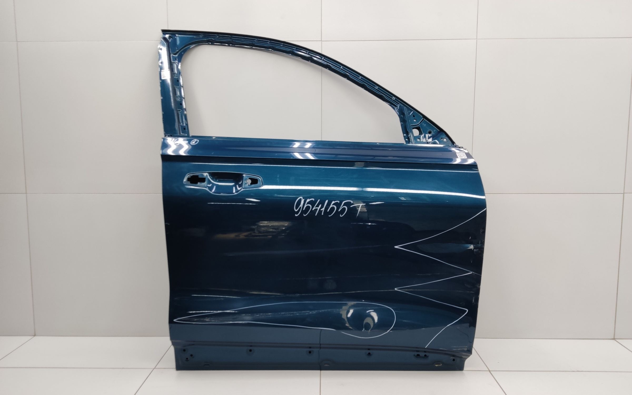 Дверь передняя правая Geely Monjaro