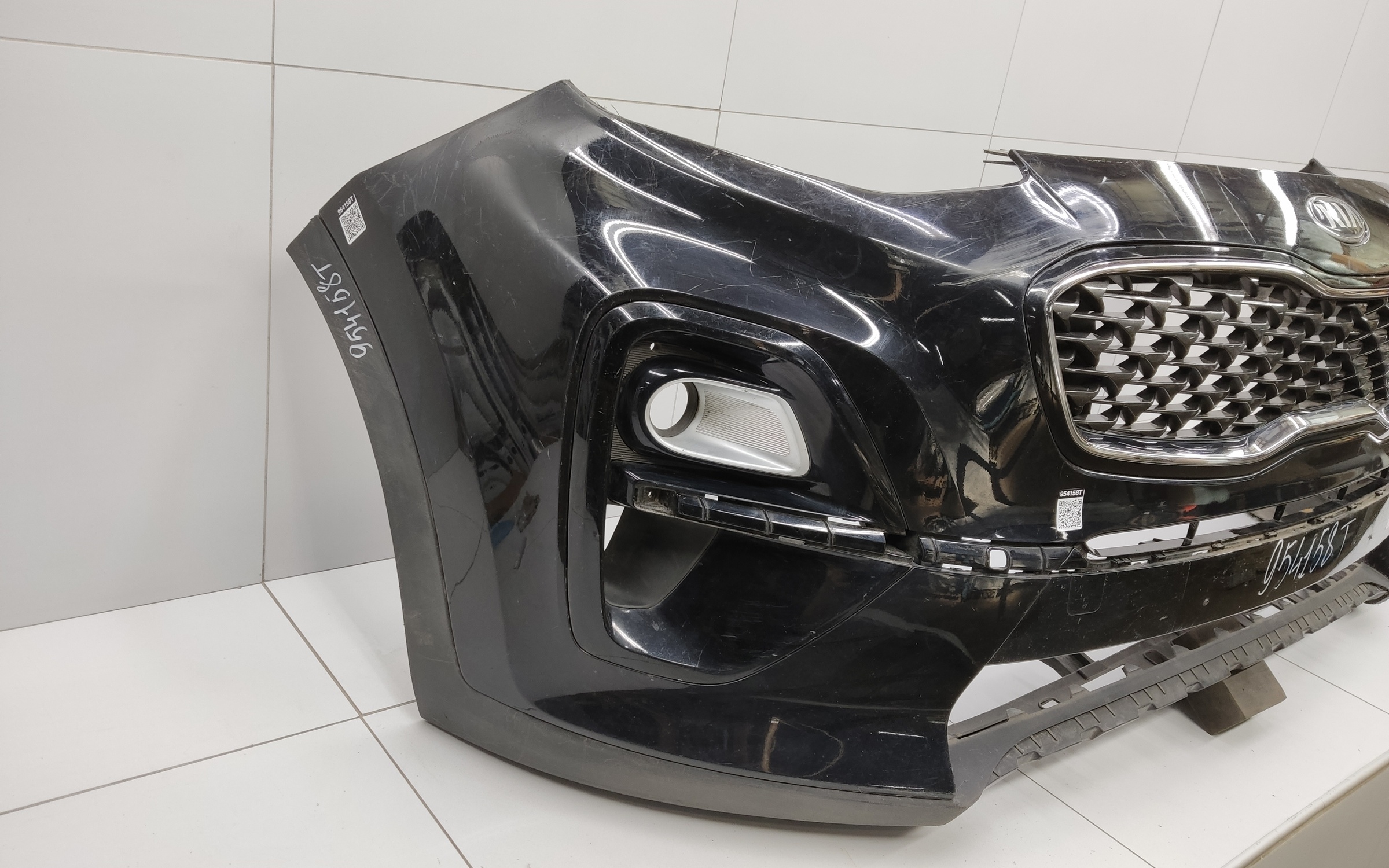 Бампер передний Kia Sportage 4 Restail