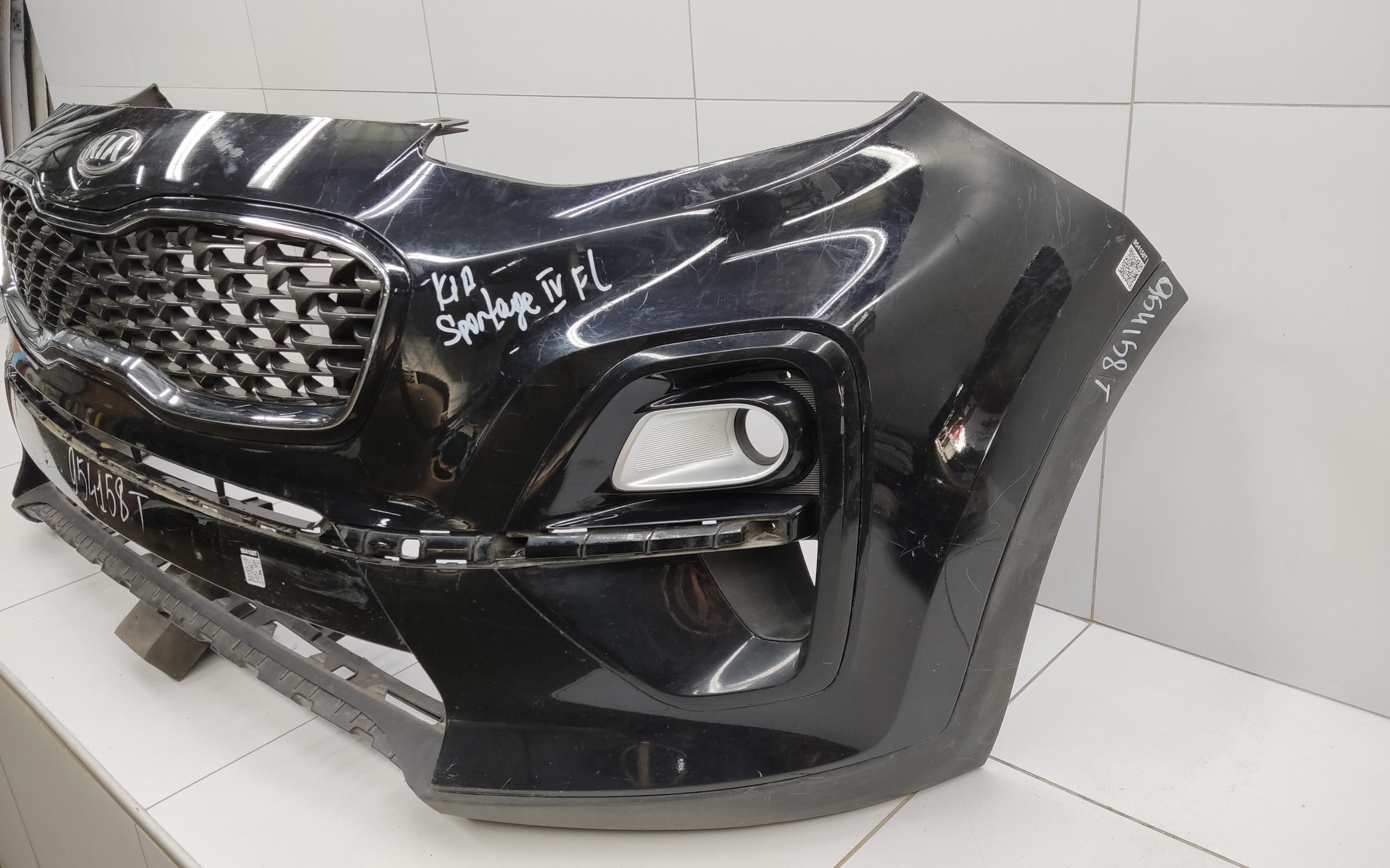 Бампер передний Kia Sportage 4 Restail