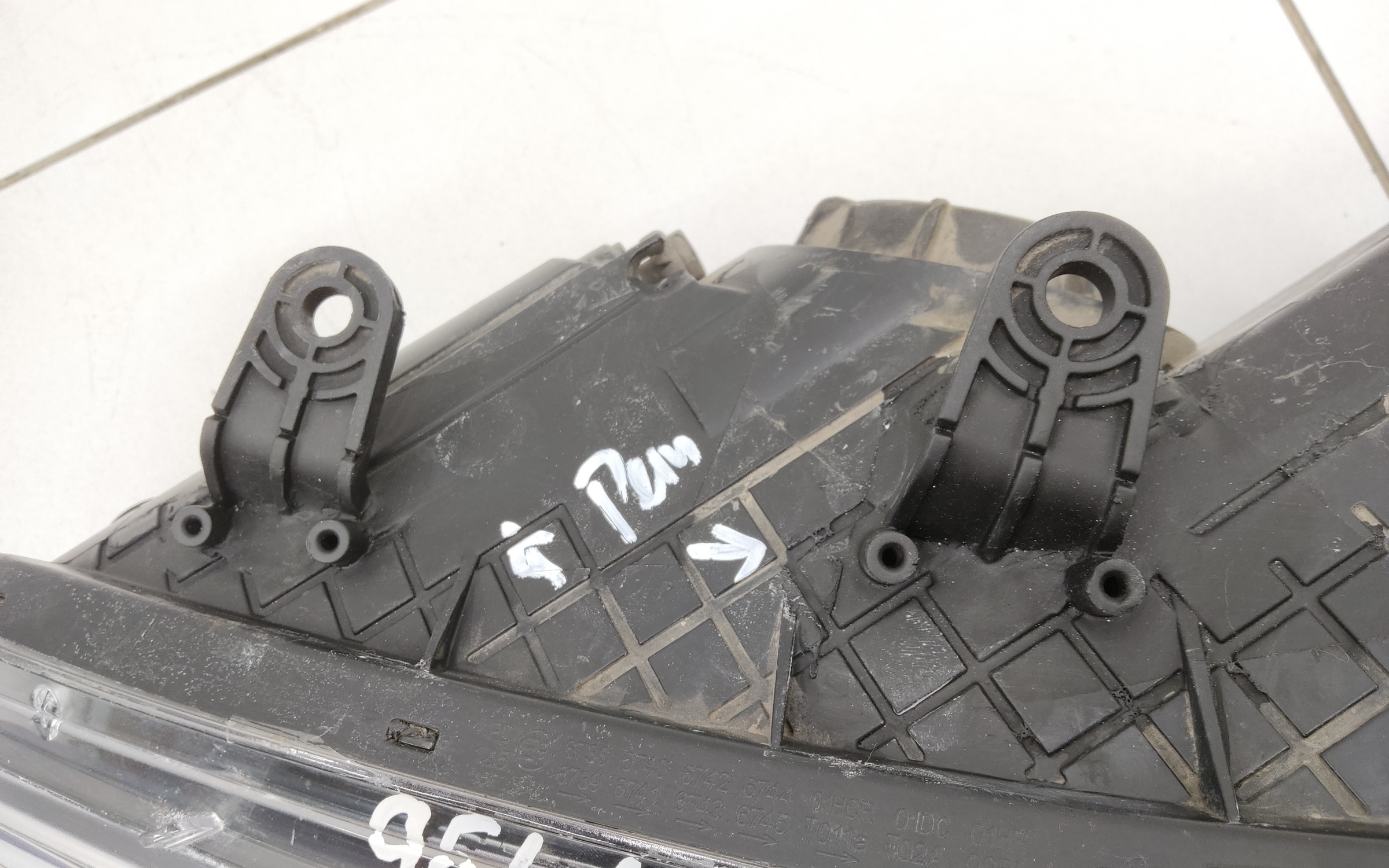 Фара передняя левая Kia Ceed 2 галоген с поворотной лампой