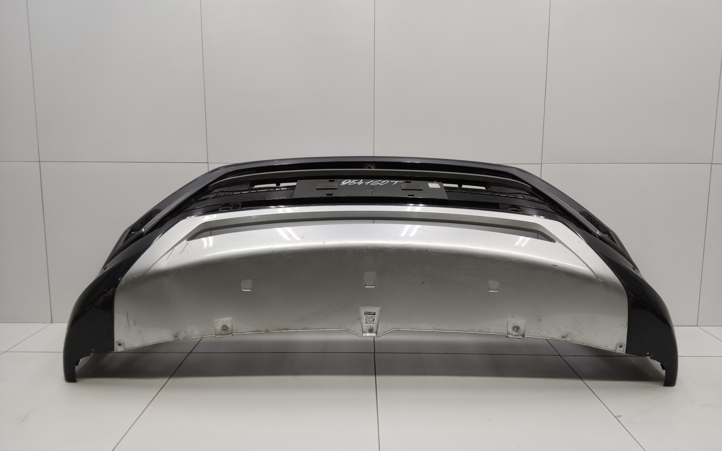 Бампер передний Exeed LX