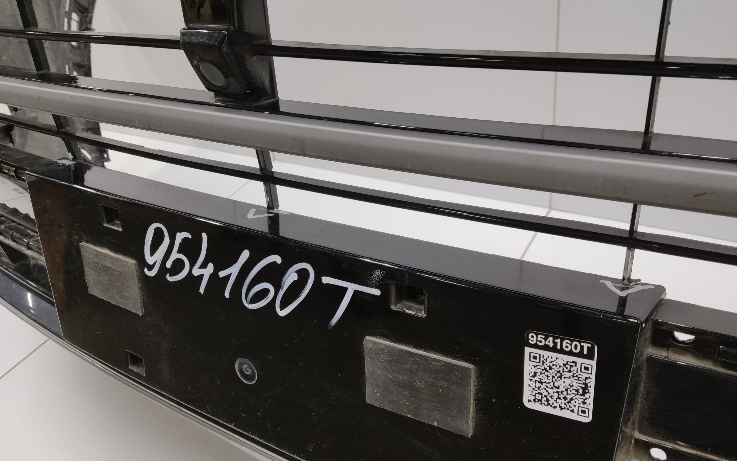 Бампер передний Exeed LX