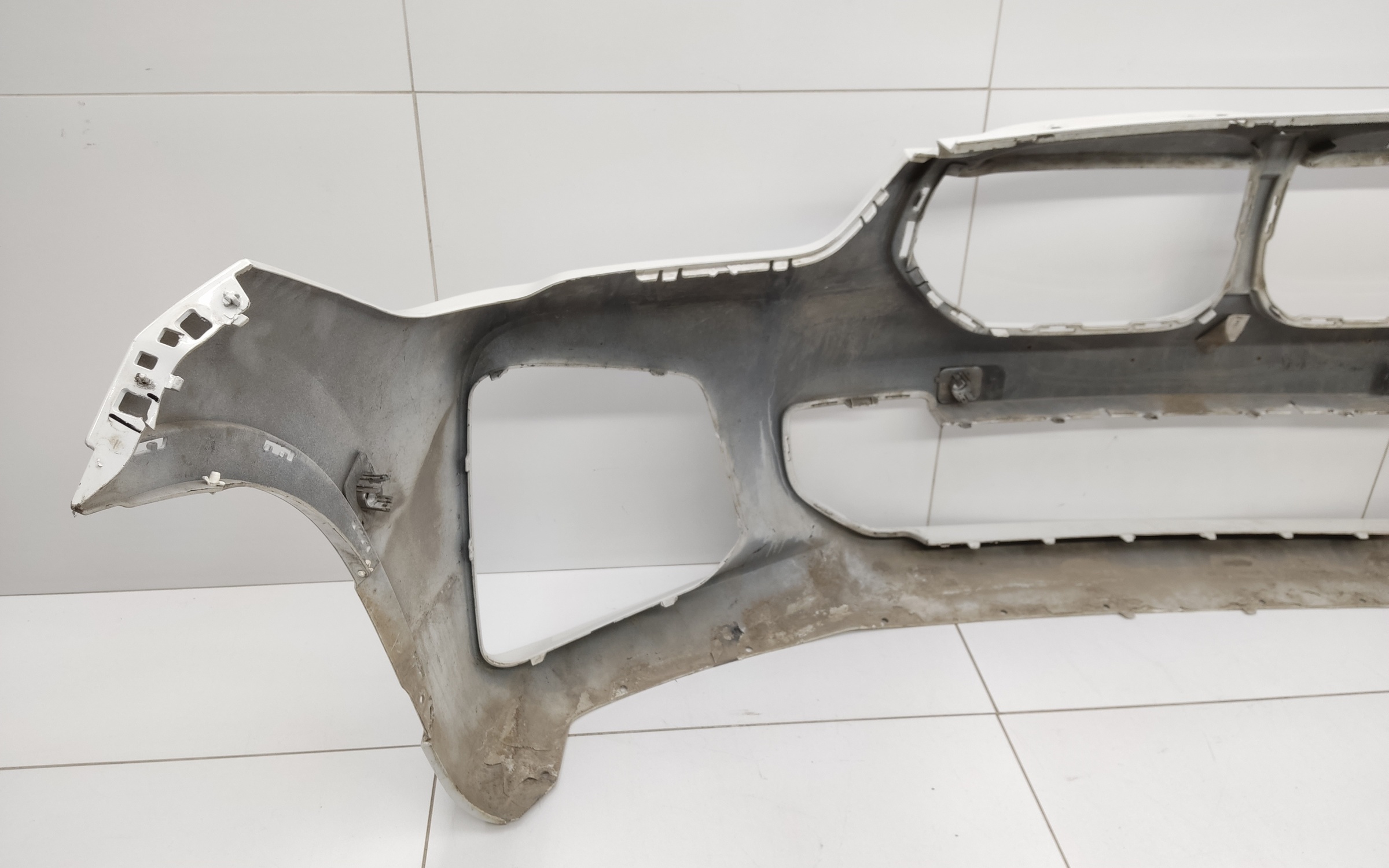 Бампер передний BMW X1 F48 Restail M-paket