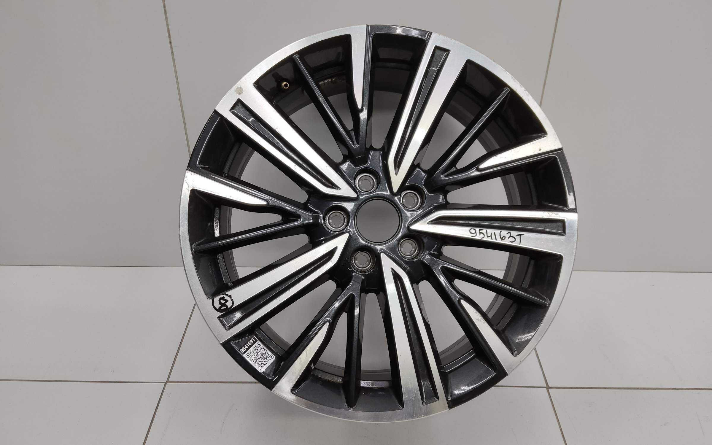 Диск колеса литой Chery Arrizo 8 R18