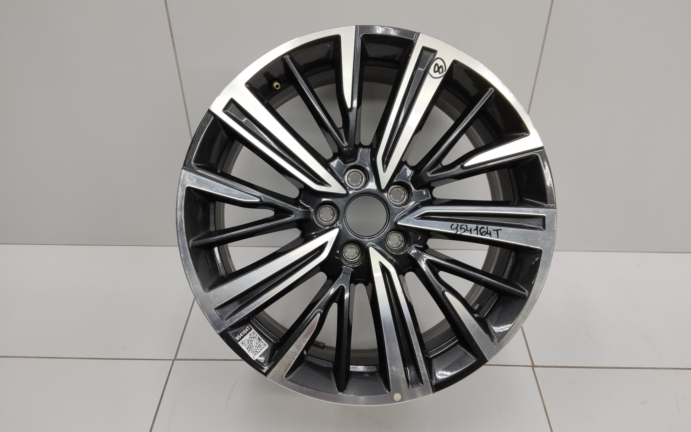 Диск колеса литой Chery Arrizo 8 R18