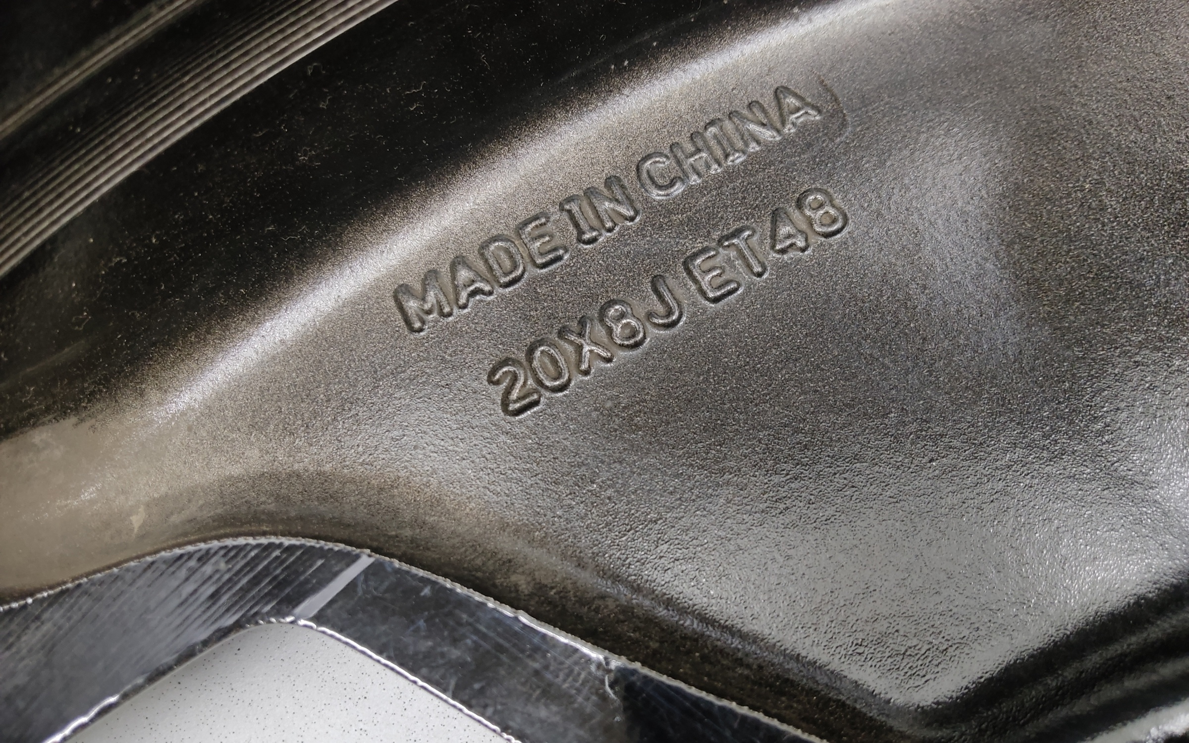 Диск колеса литой Geely Atlas 2 R20