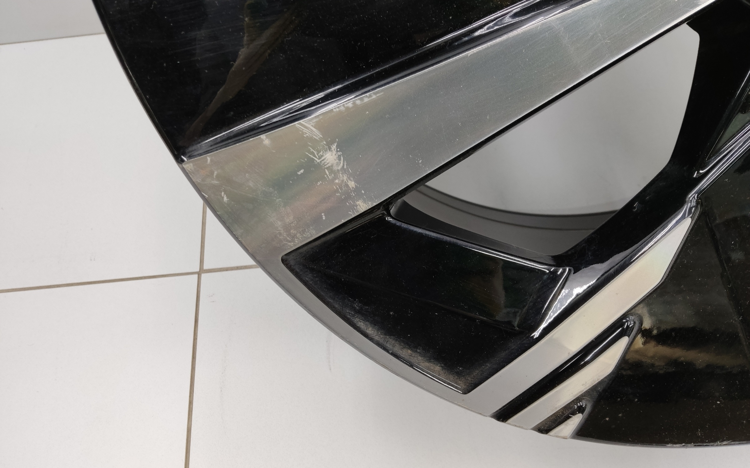 Диск колеса литой Geely Atlas 2 R20