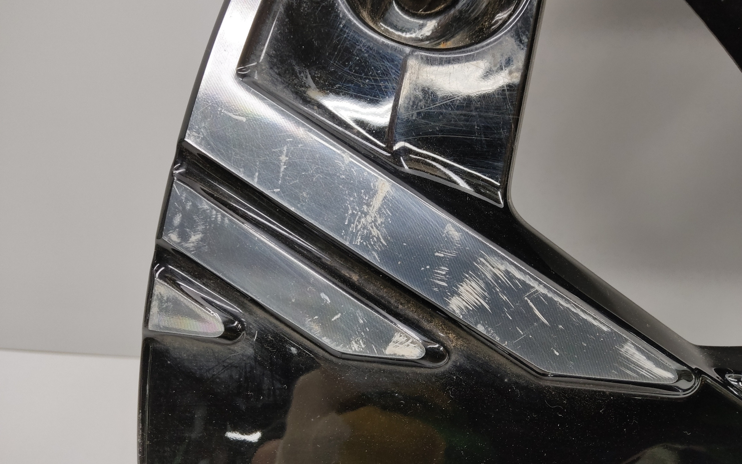 Диск колеса литой Geely Atlas 2 R20