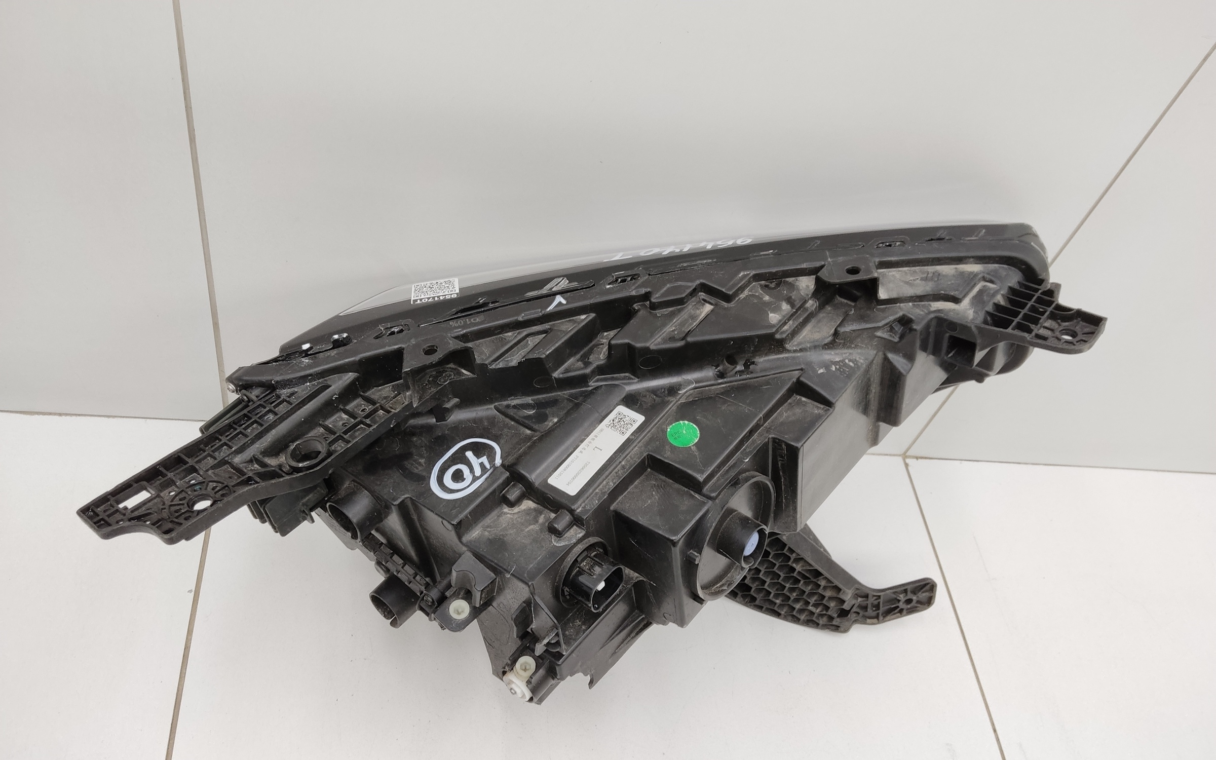 Фара передняя левая Geely Okavango Restail