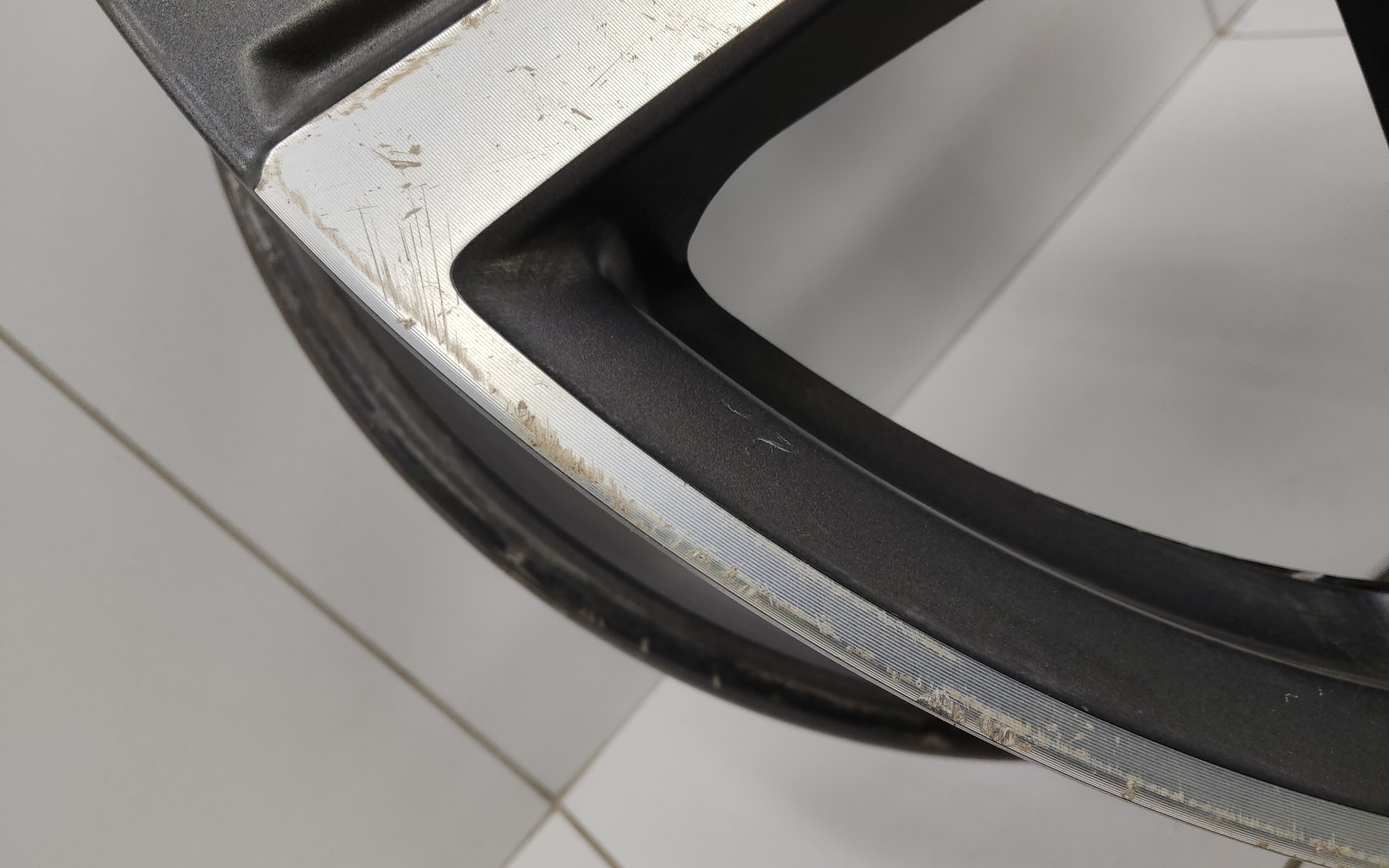 Диск колеса литой Geely Monjaro R20