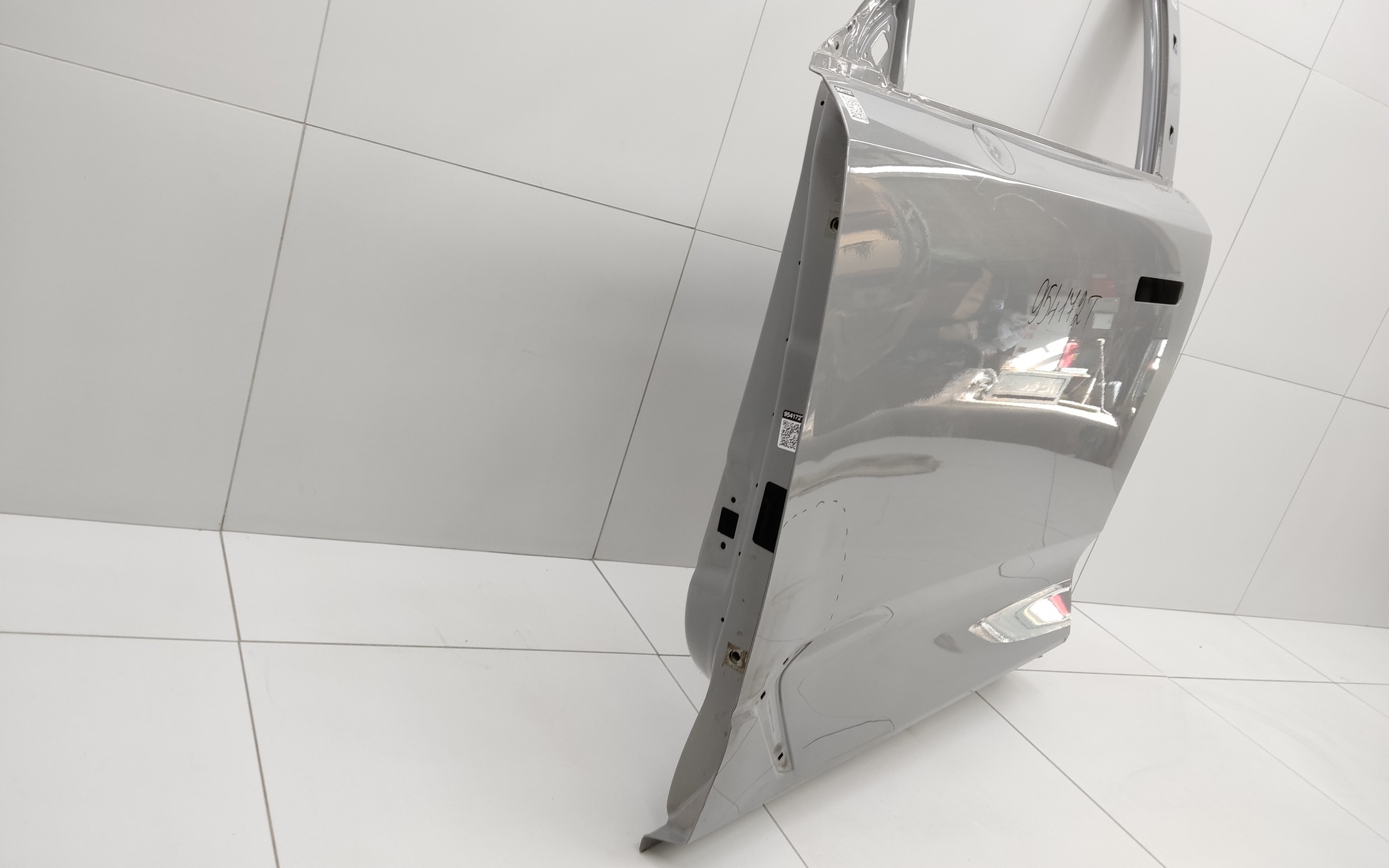 Дверь передняя левая Changan UNI-K