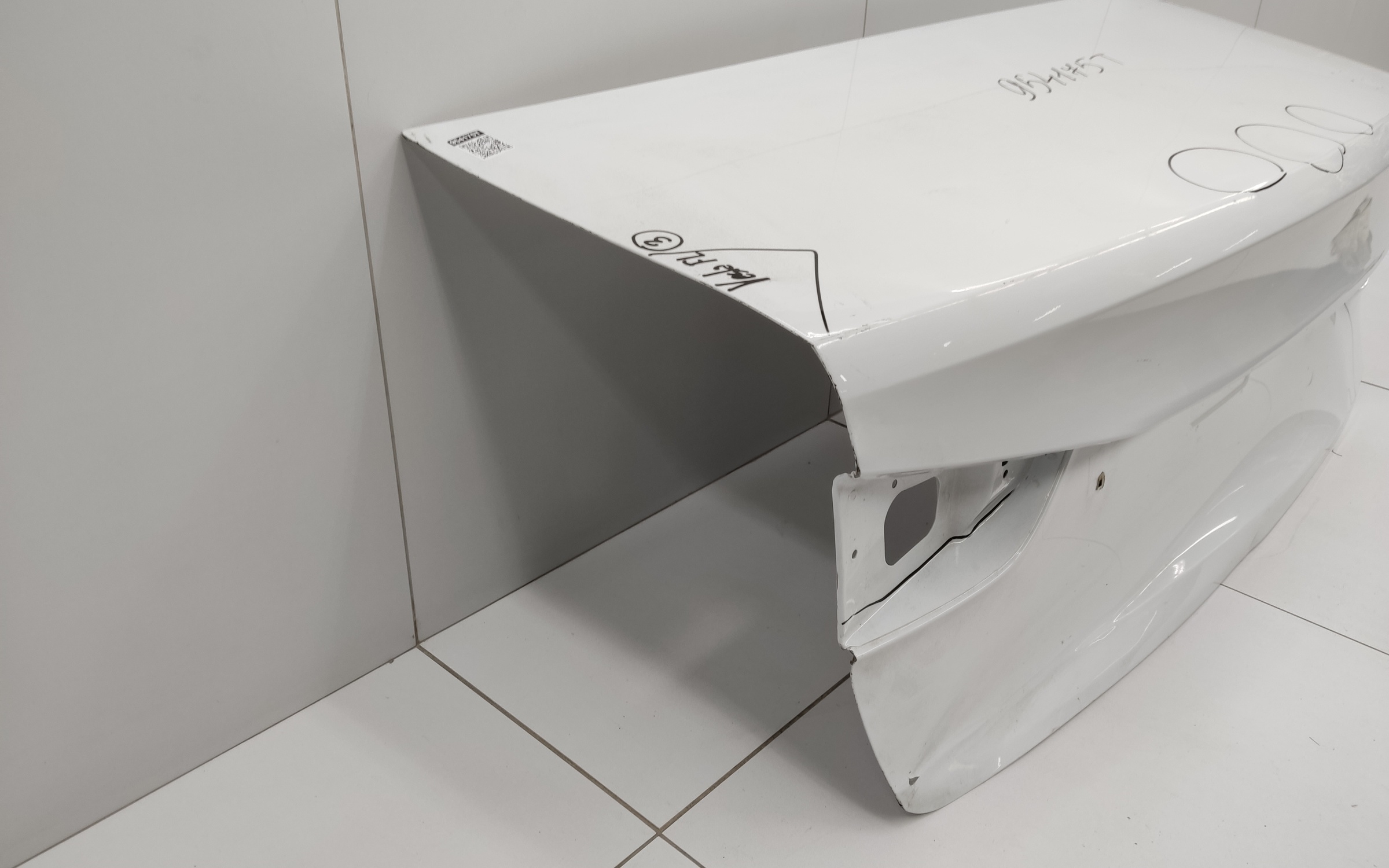 Крышка багажника Lada Vesta Restail Sedan