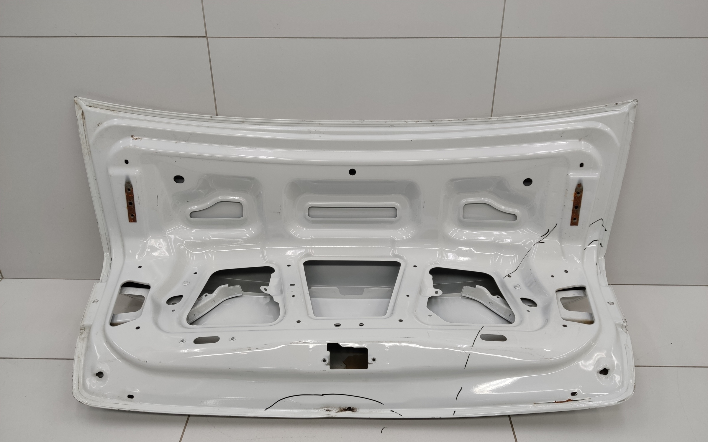 Крышка багажника Lada Vesta Restail Sedan