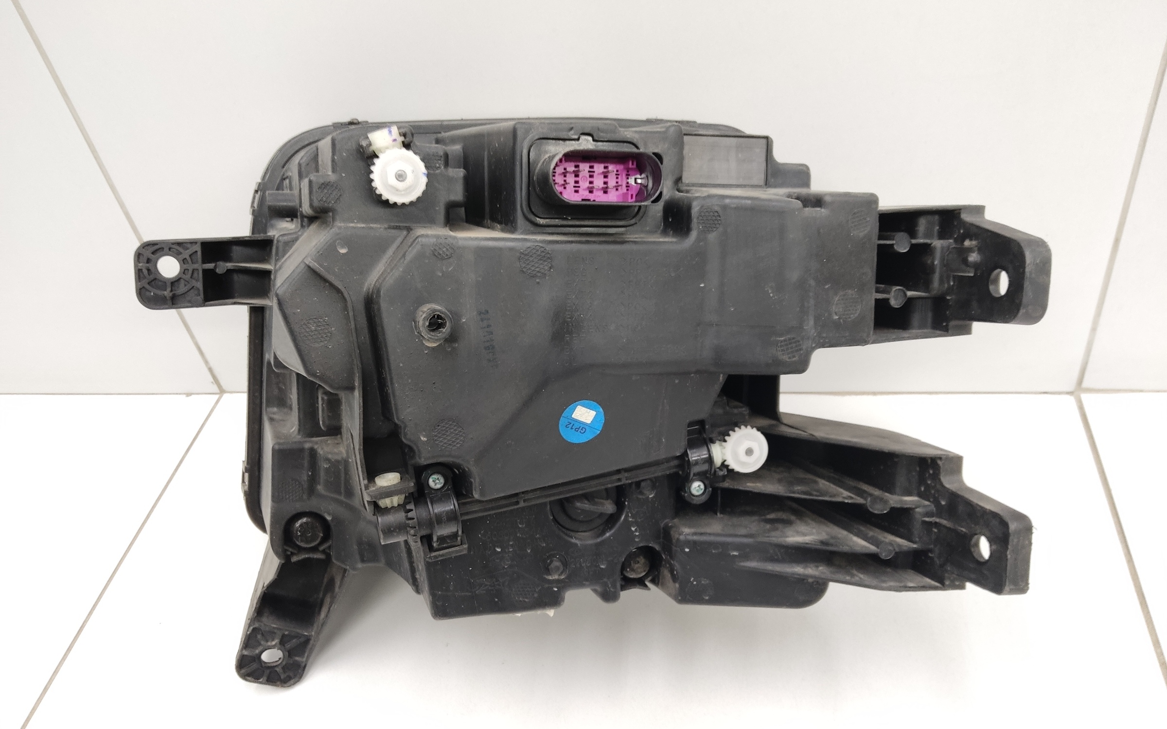 Фара передняя правая Soueast S07 LED