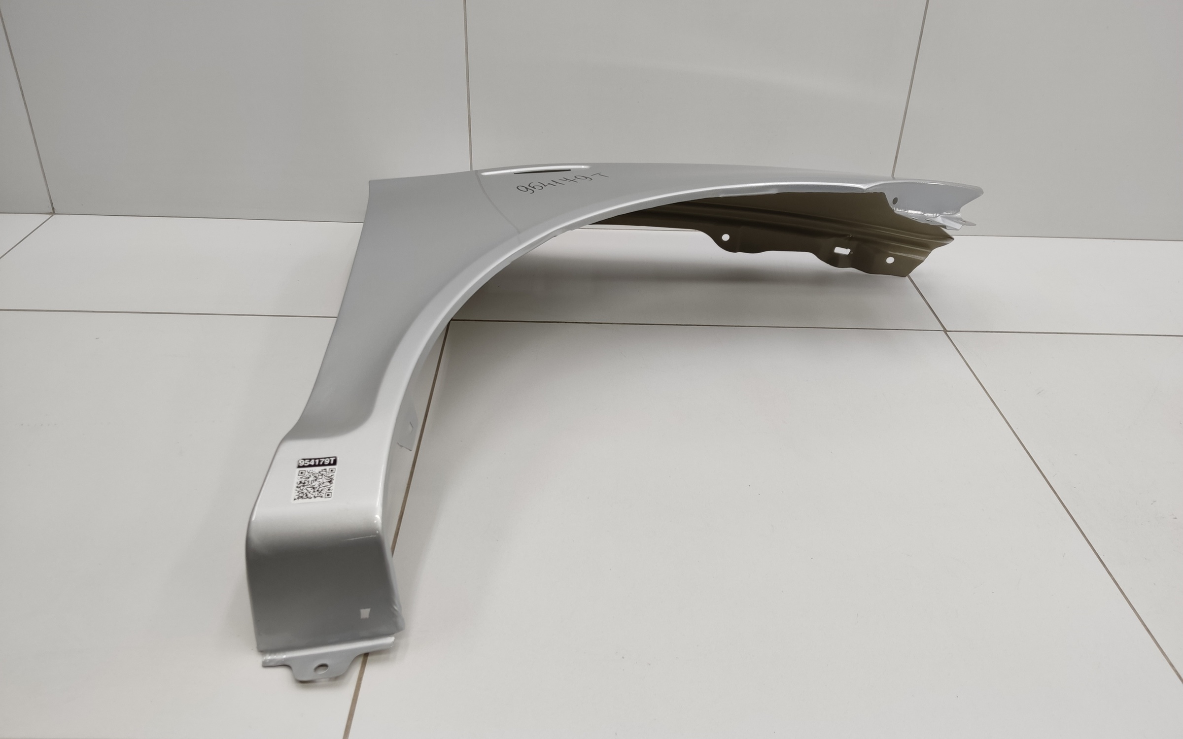 Крыло переднее правое Chery Bonus "Schnieder"