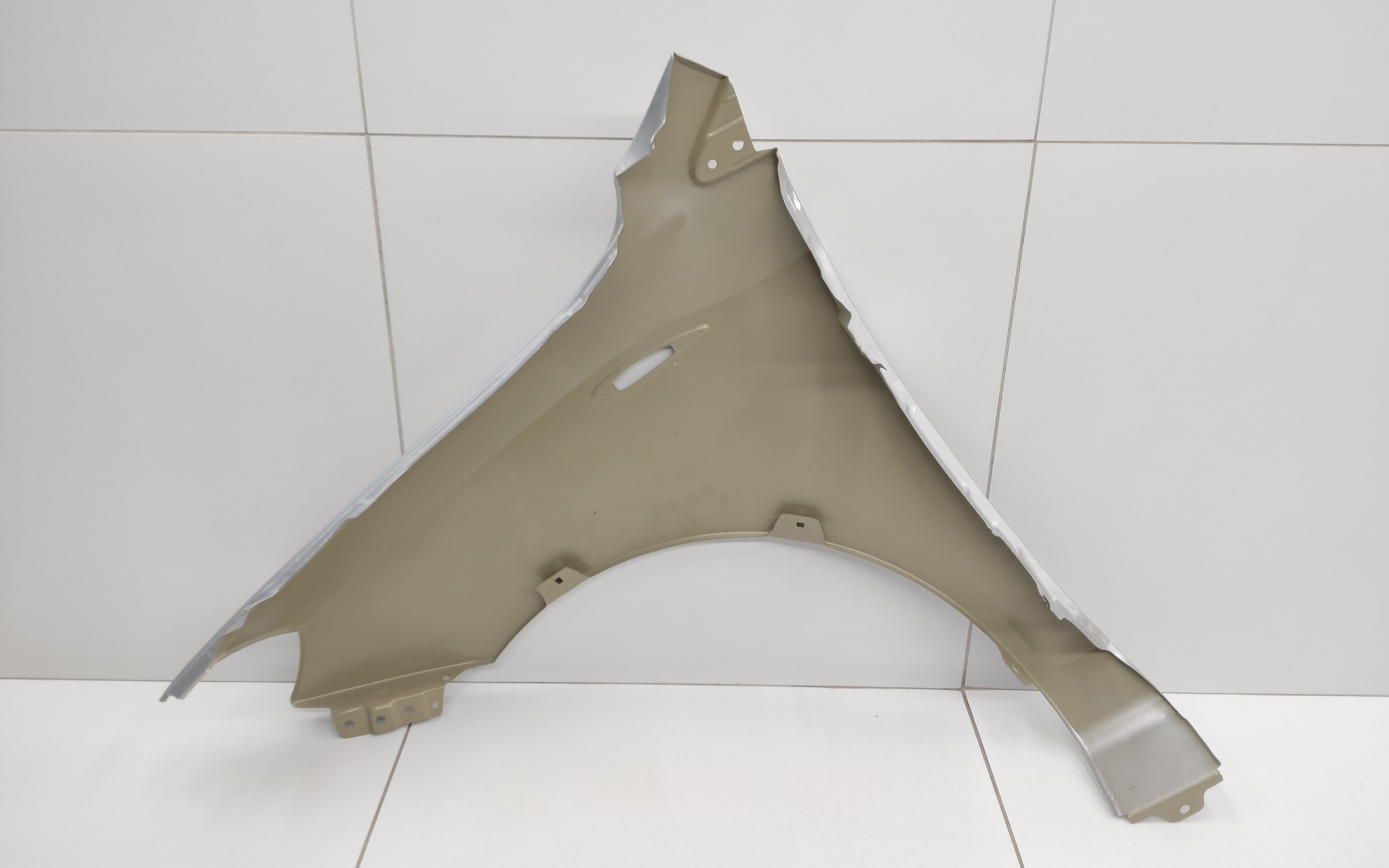 Крыло переднее правое Chery Bonus "Schnieder"