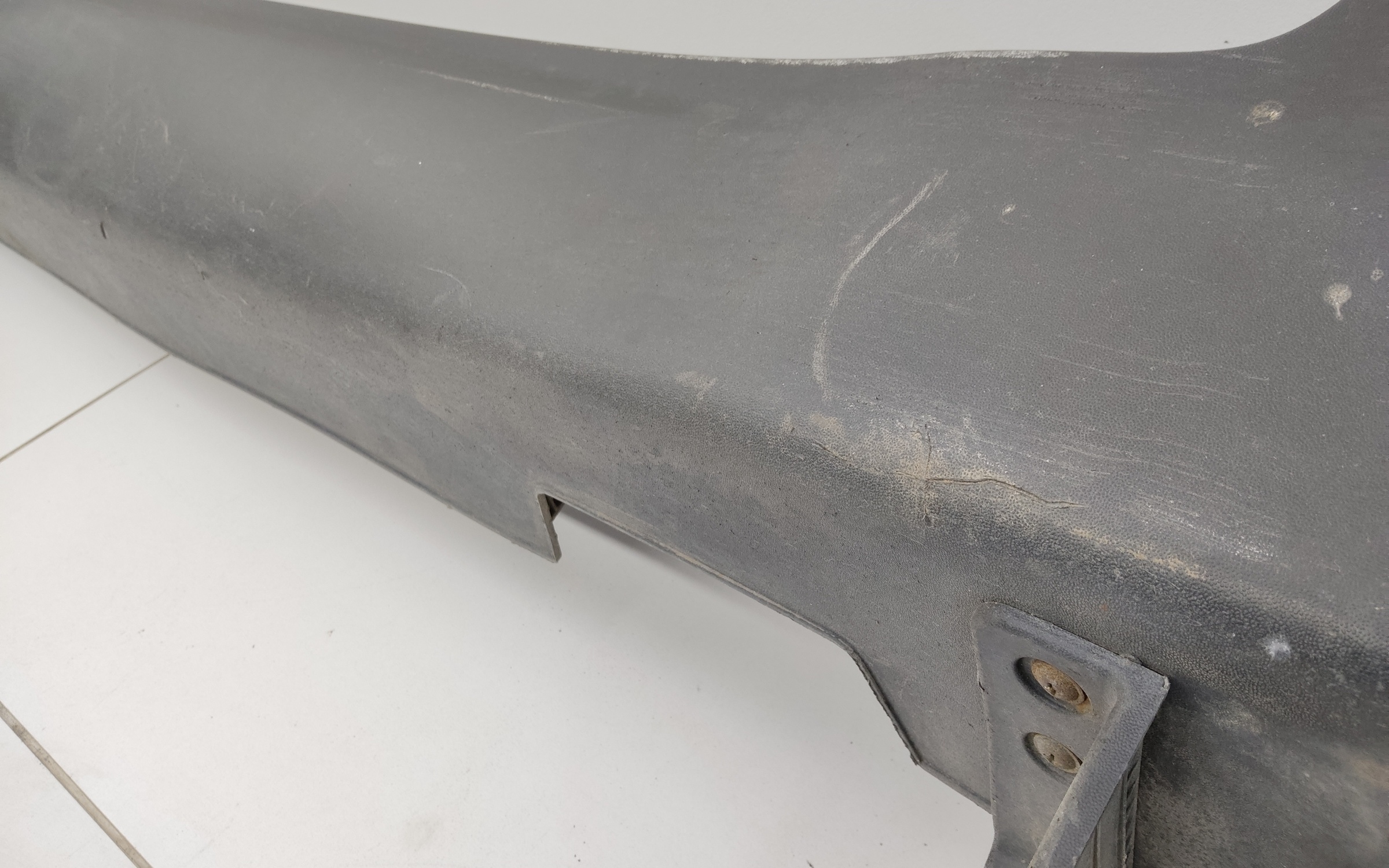 Накладка порога левого Kia Sportage 4