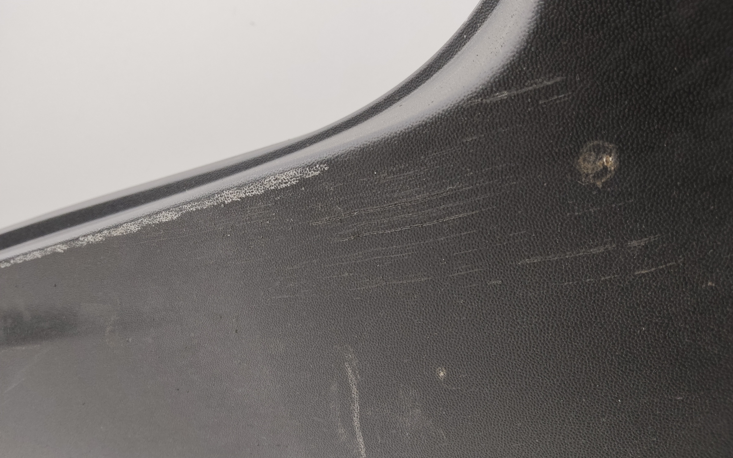 Накладка порога левого Kia Sportage 4