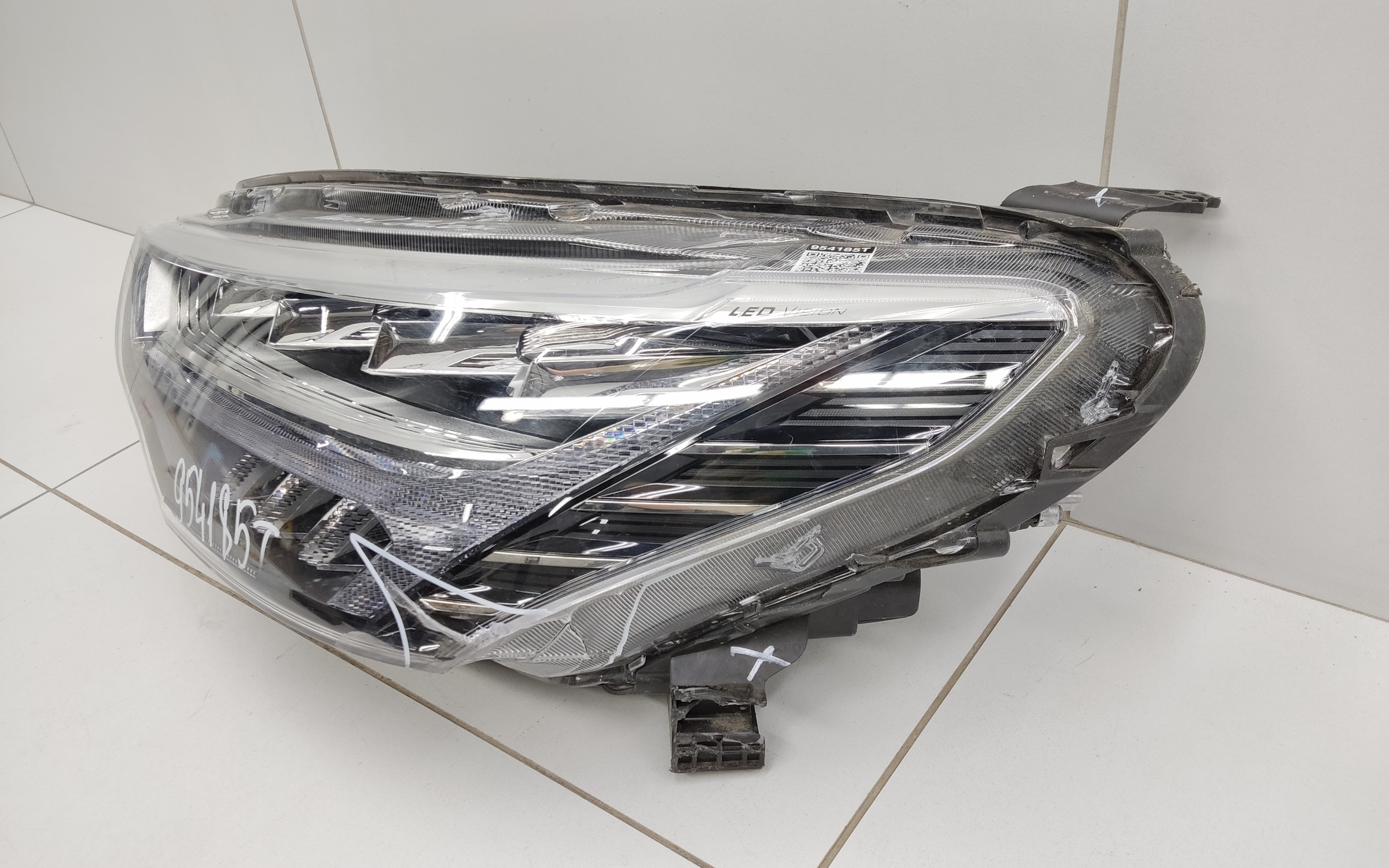 Фара передняя левая Haval Jolion LED