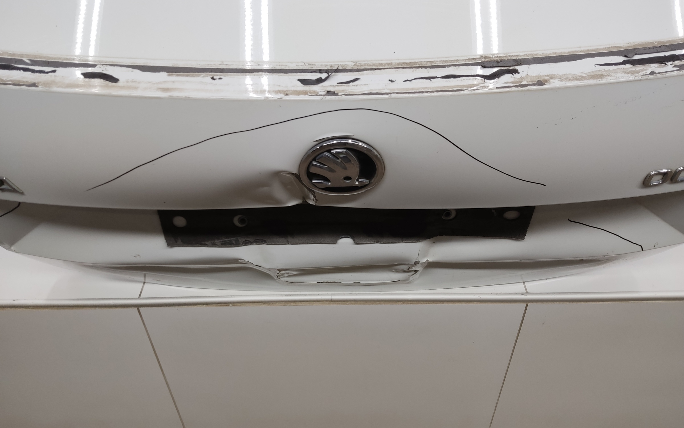 Крышка багажника Skoda Octavia A7 Liftback