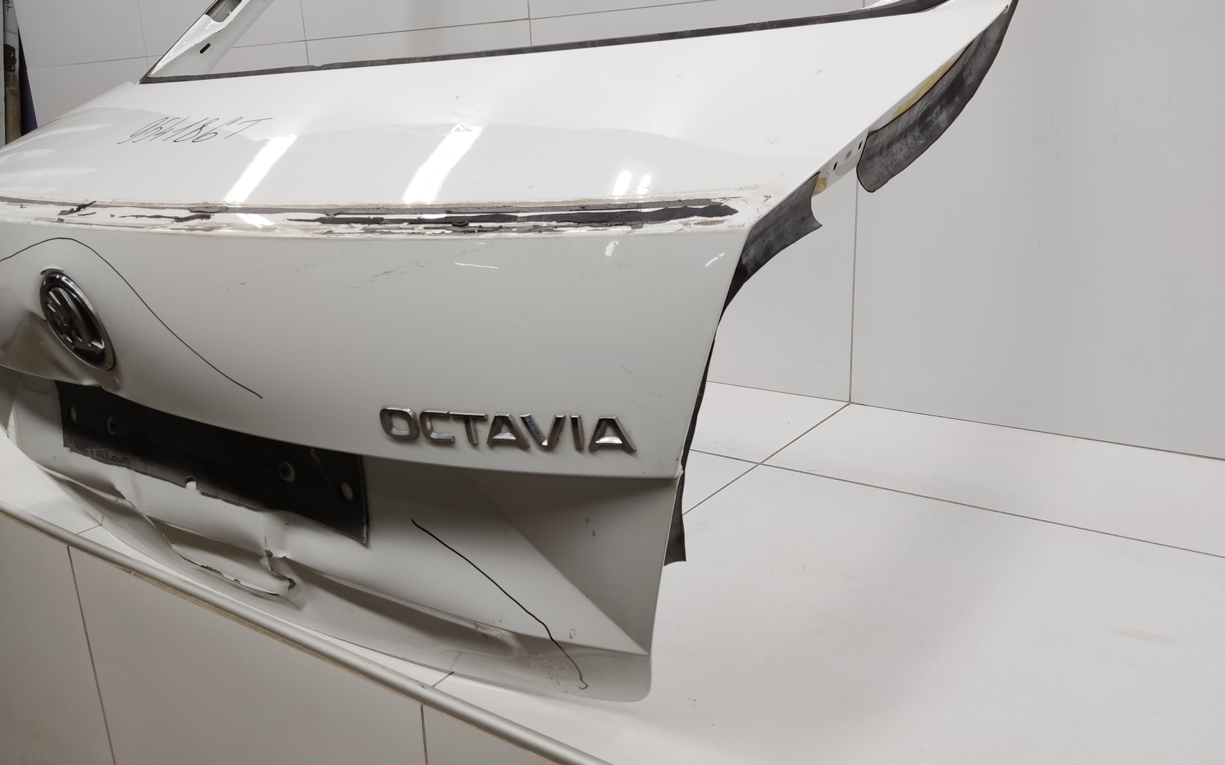 Крышка багажника Skoda Octavia A7 Liftback