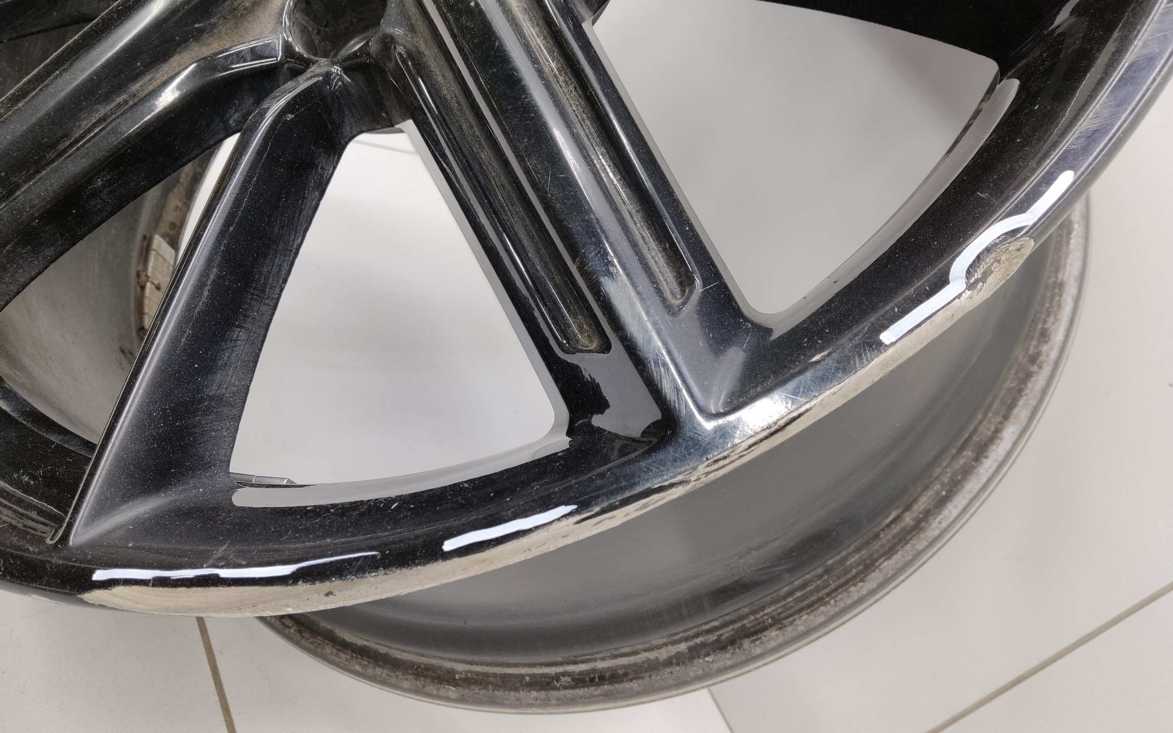 Диск колеса литой Changan UNI-V R18 черный