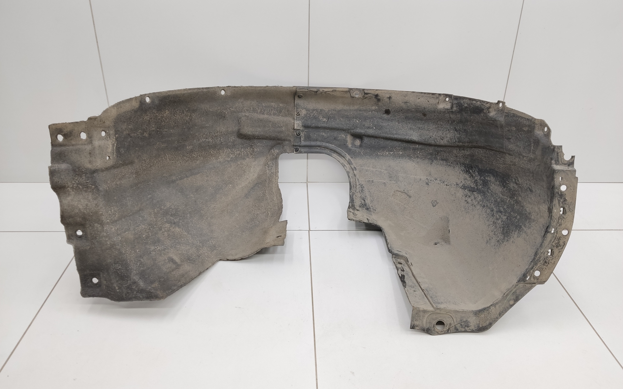 Подкрылок передний правый Geely Monjaro