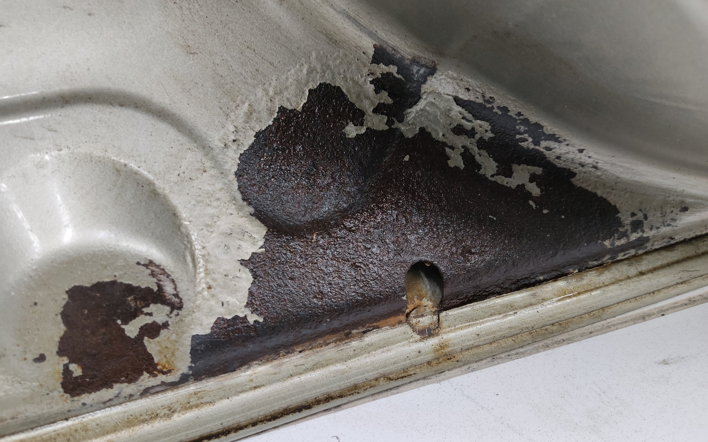 Дверь передняя левая Lada Largus 1 под накладку