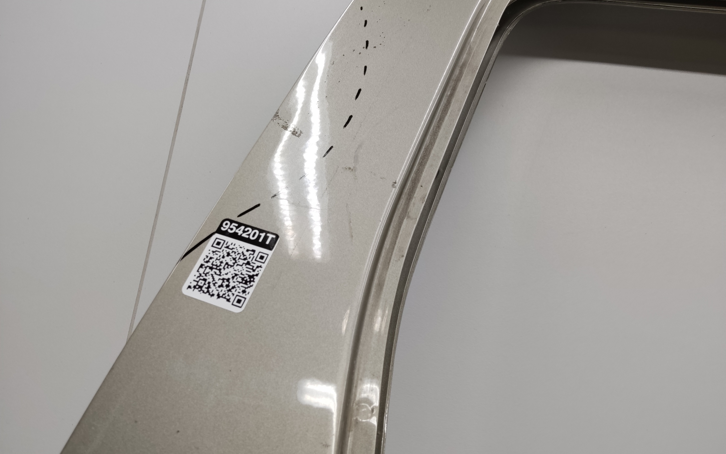 Дверь задняя правая Lada Largus под стекло