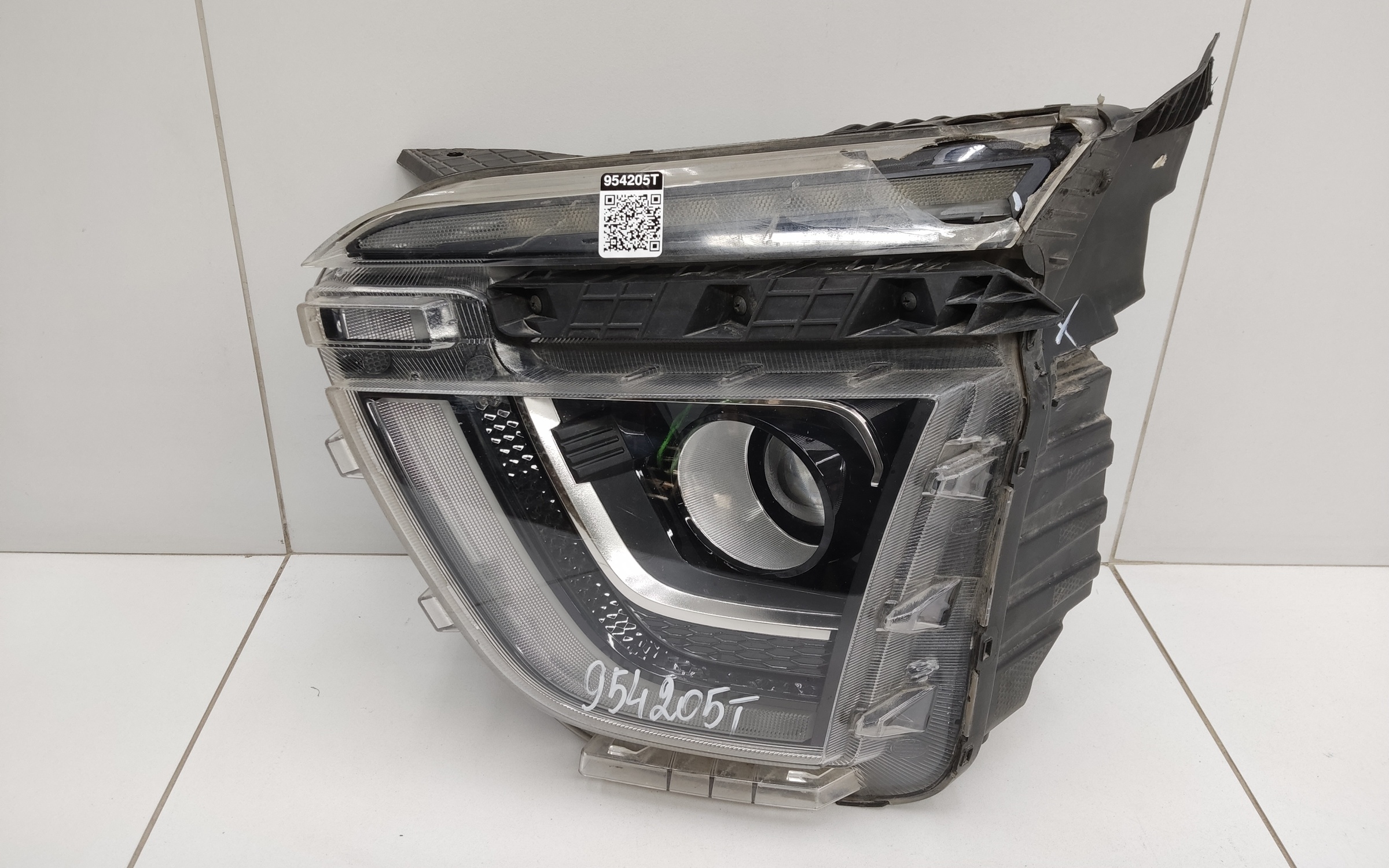 Фара передняя левая Hyundai Creta 2 галоген