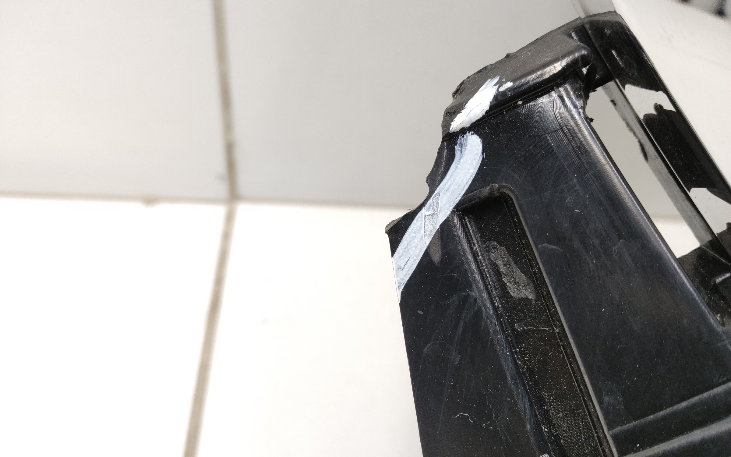 Решетка радиатора Geely Monjaro