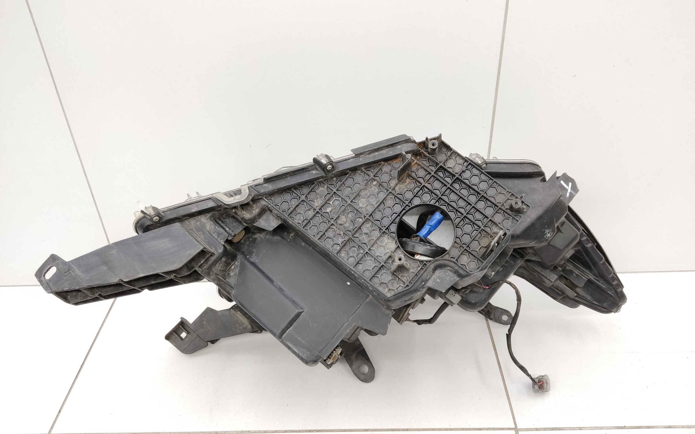 Фара передняя левая Toyota Land Cruiser Prado 150 Restail 2 LED