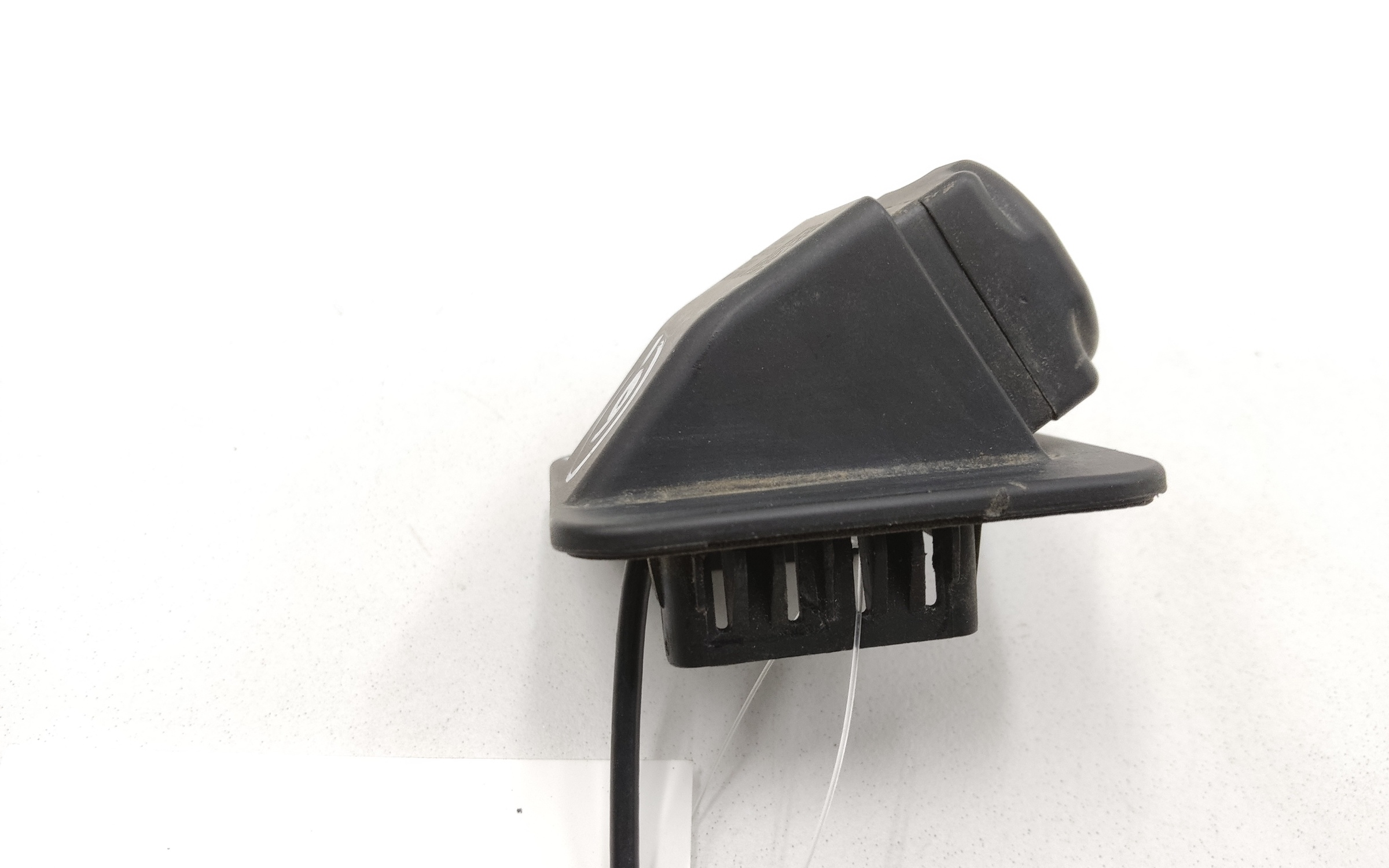 Камера заднего вида Geely Tugella