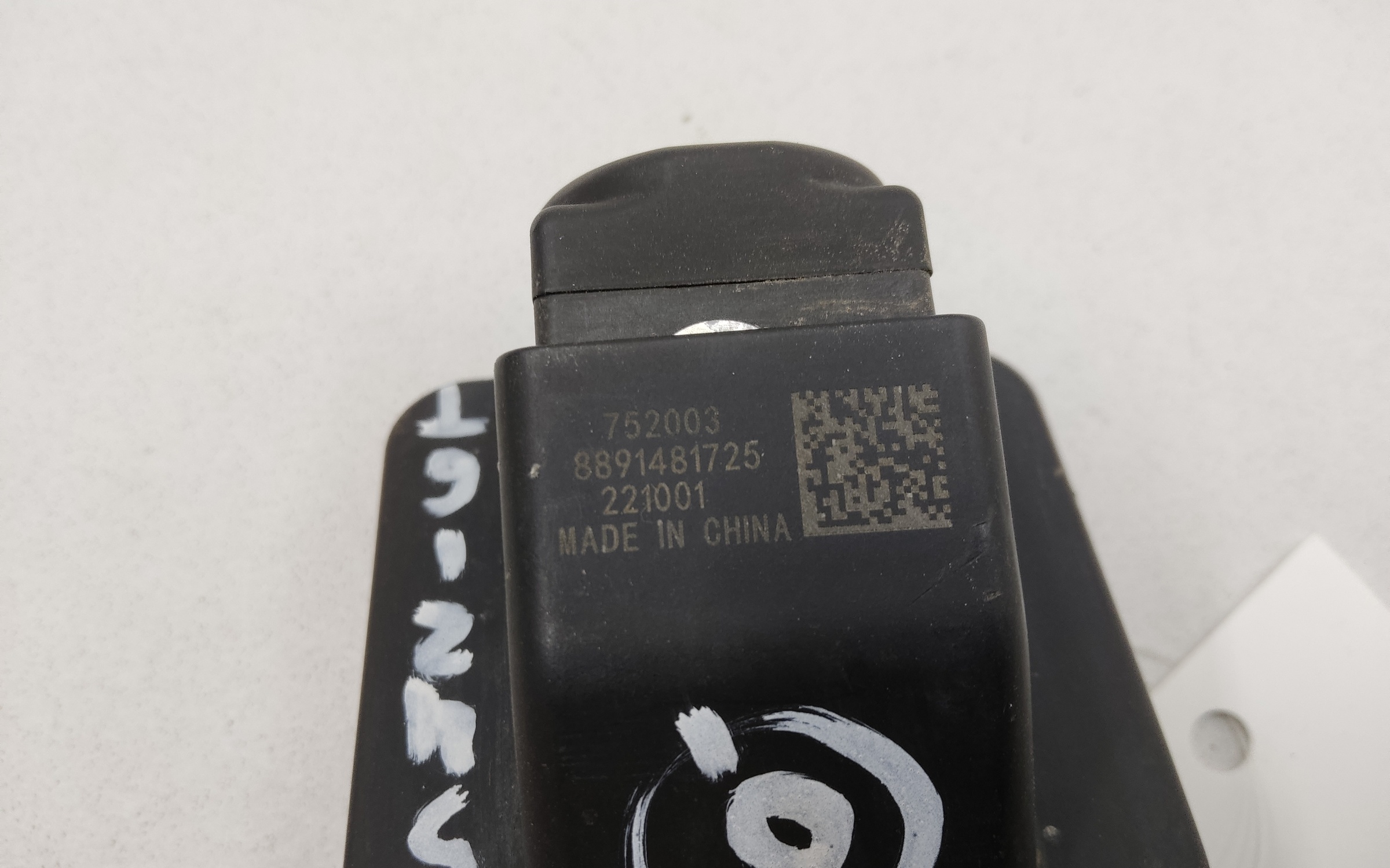 Камера заднего вида Geely Tugella