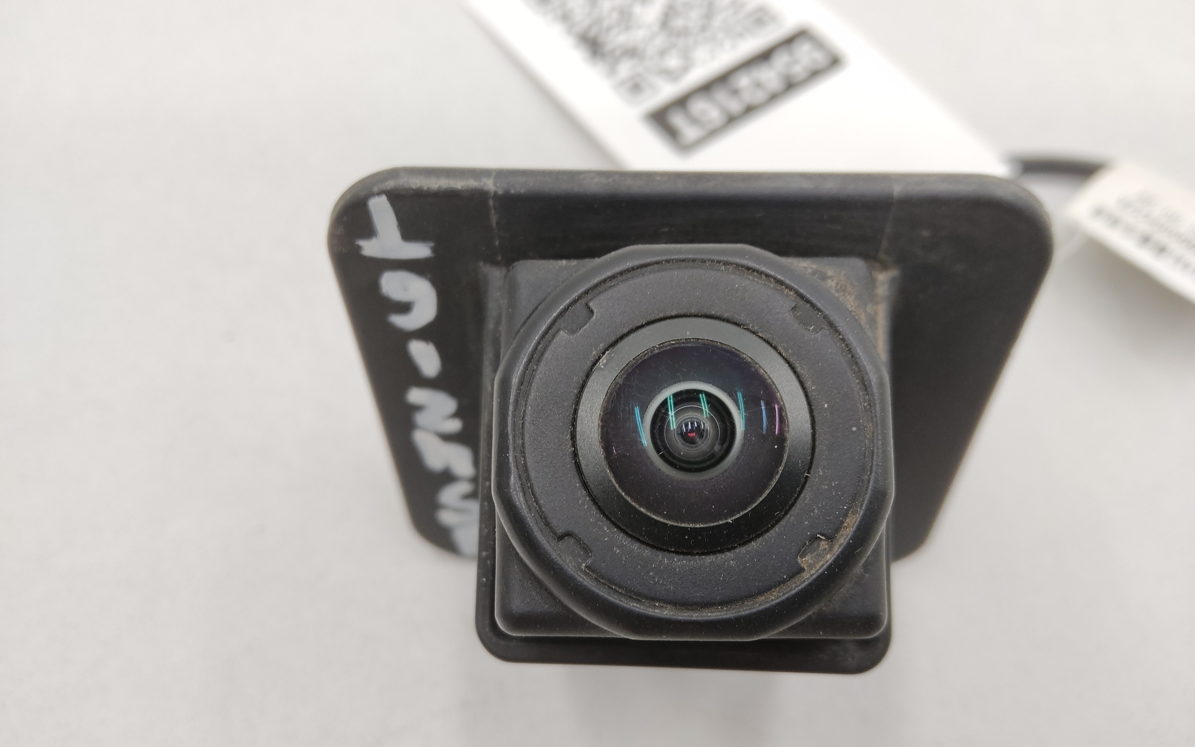 Камера заднего вида Geely Tugella