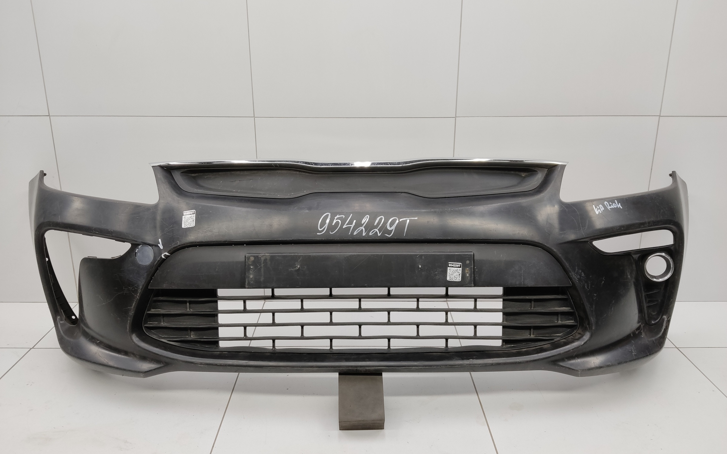 Бампер передний Kia Rio 4