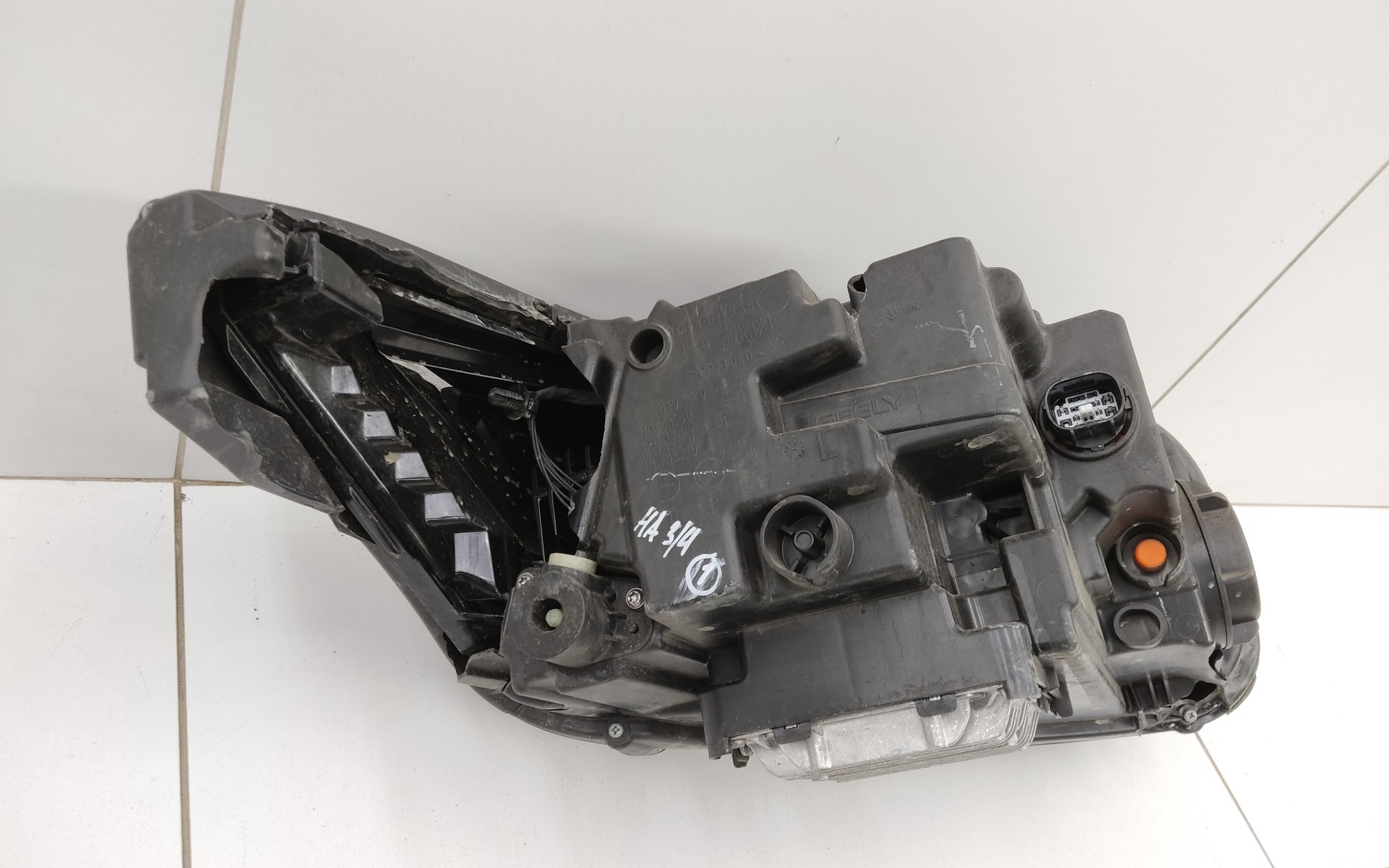 Фара передняя левая Geely Preface LED