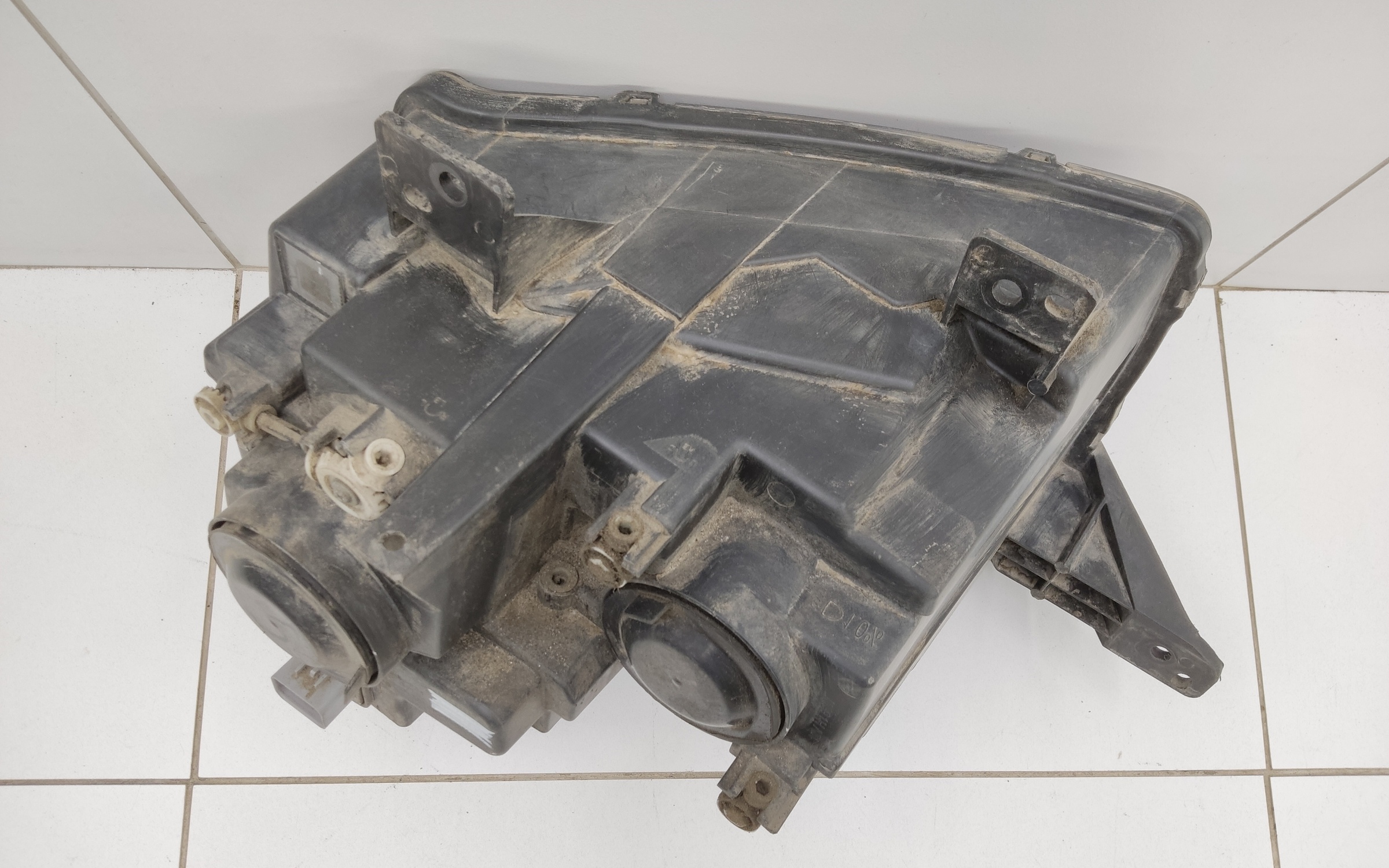 Фара передняя левая JAC JS6 галоген