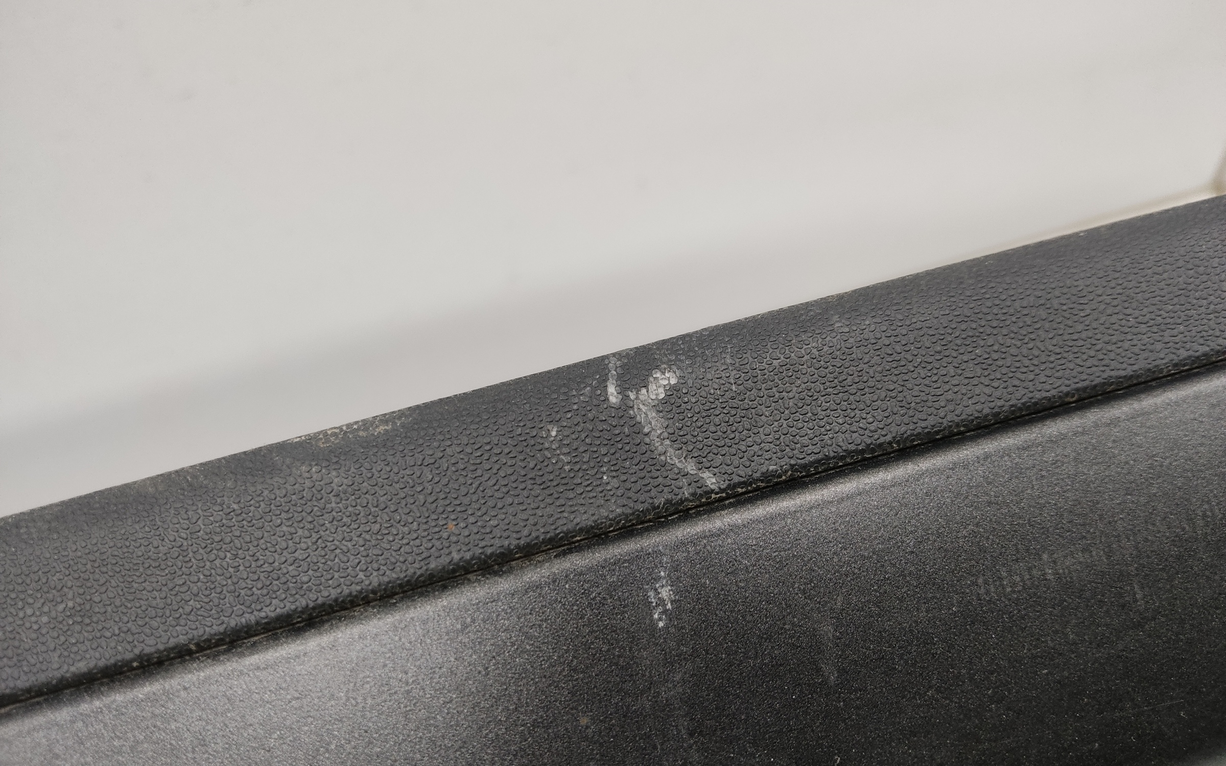 Накладка двери задней левой Chery Tiggo 9