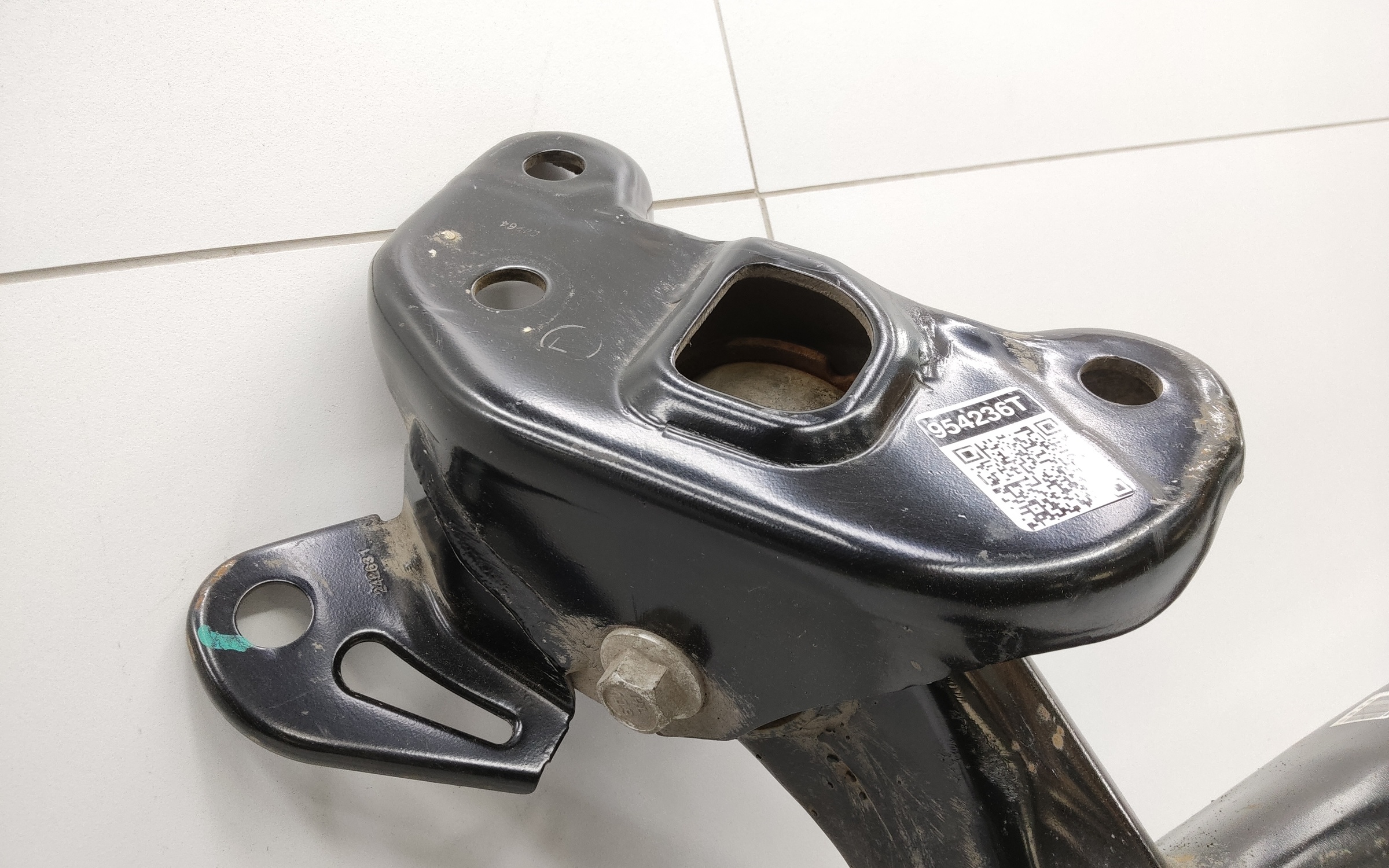 Балка задняя Geely Coolray Restail