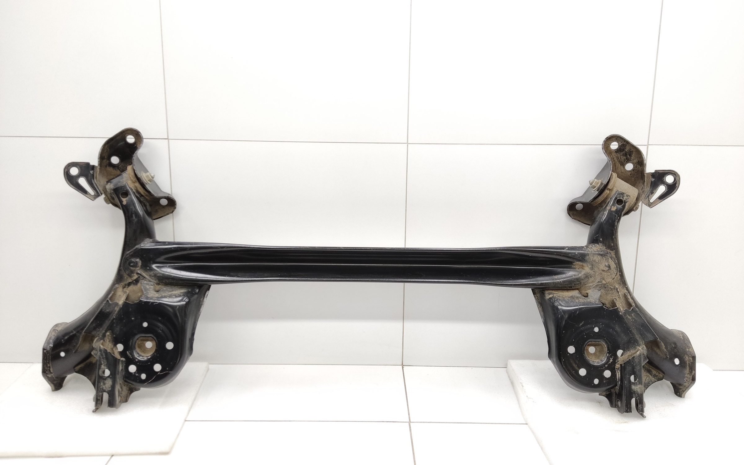 Балка задняя Geely Coolray Restail