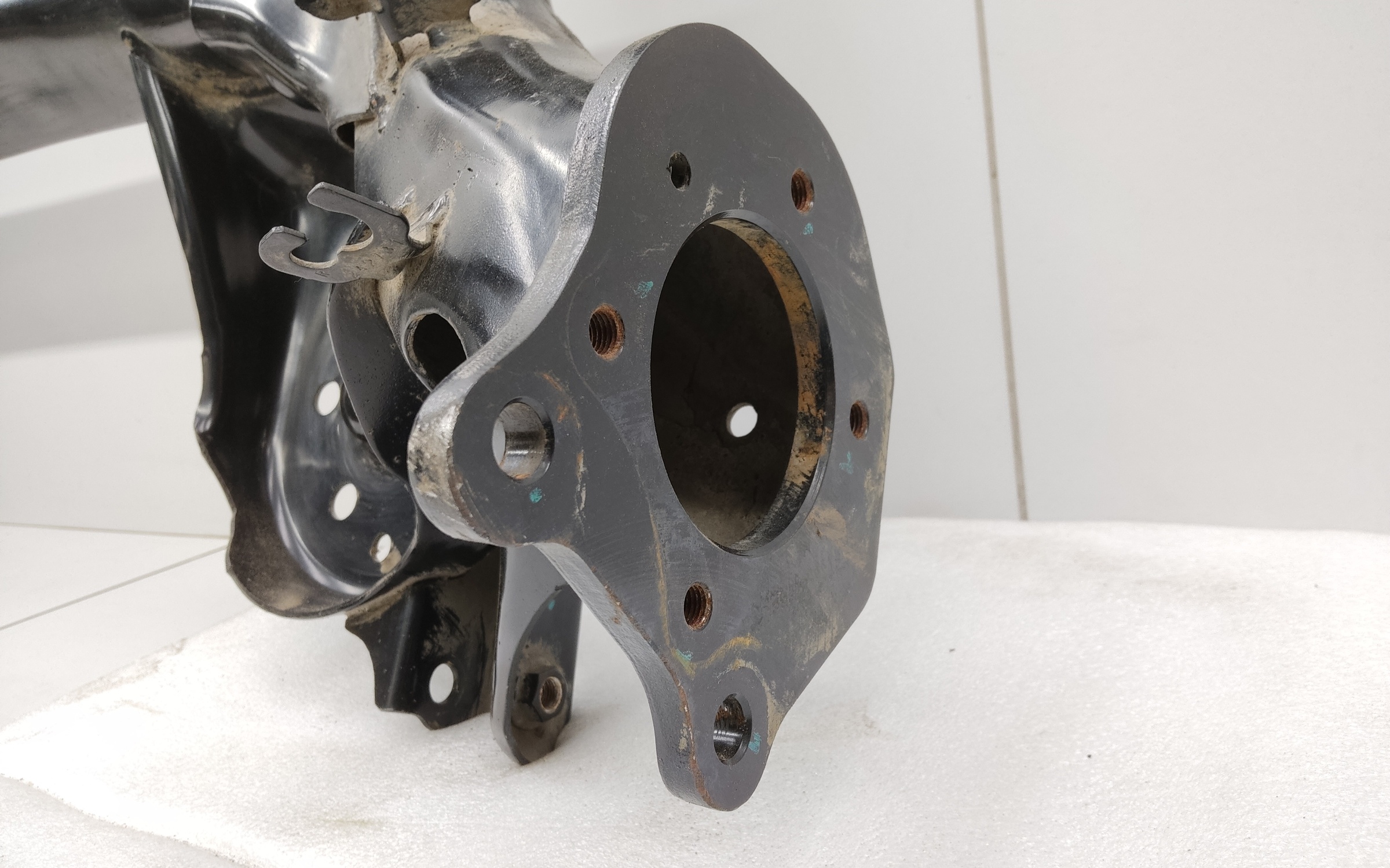 Балка задняя Geely Coolray Restail